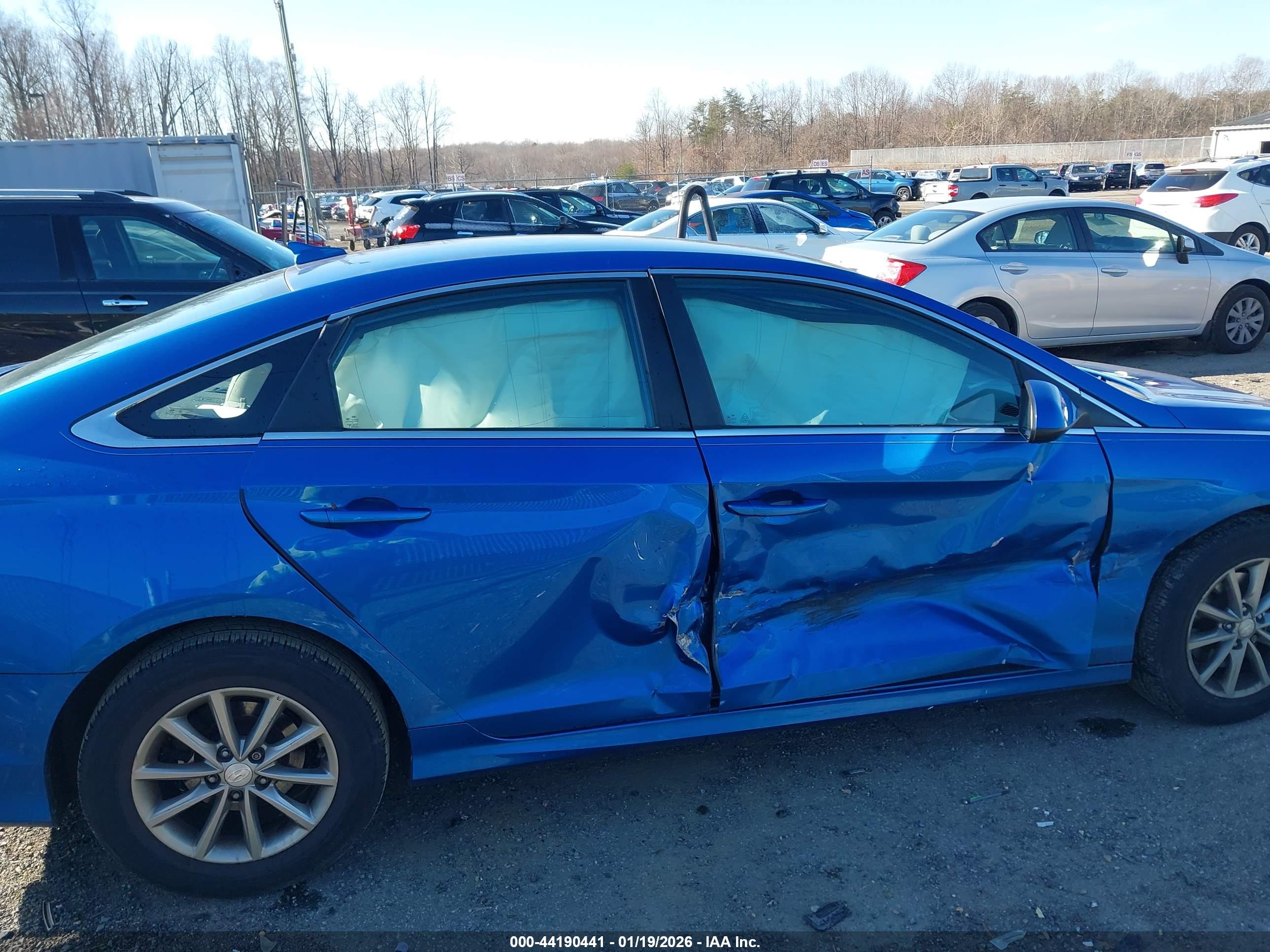 HYUNDAI SONATA image 6