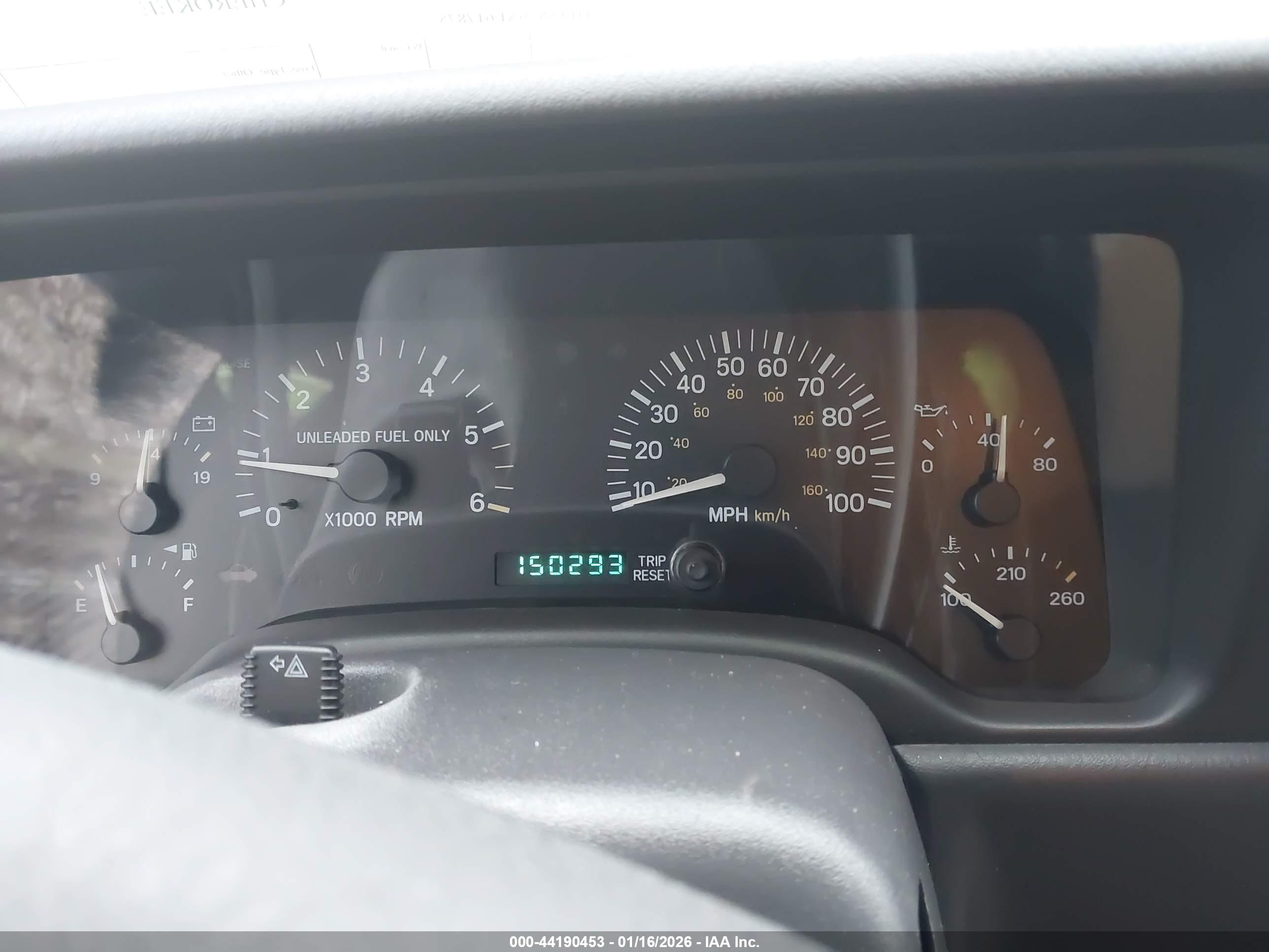 JEEP CHEROKEE image 7