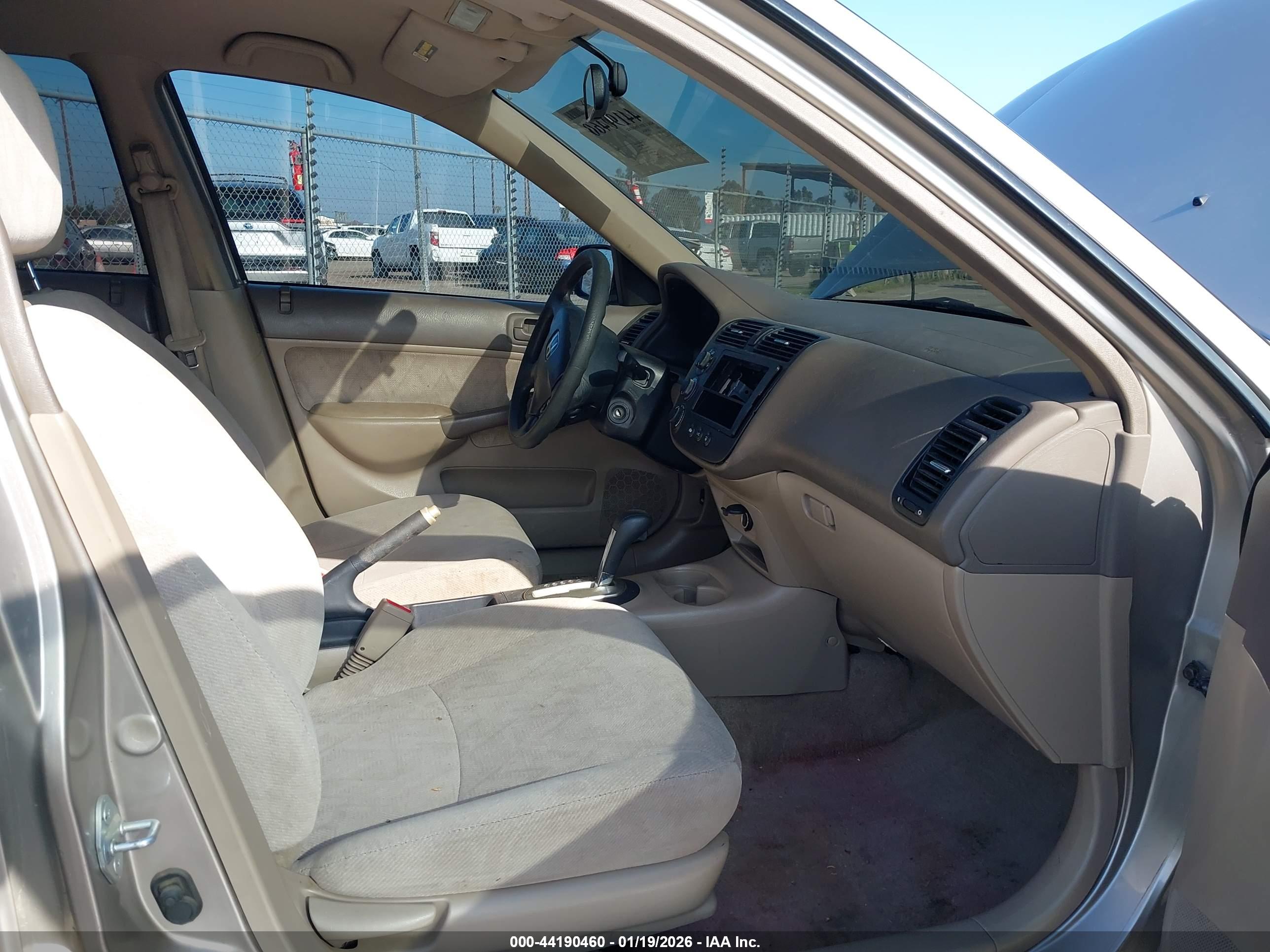 HONDA CIVIC image 5