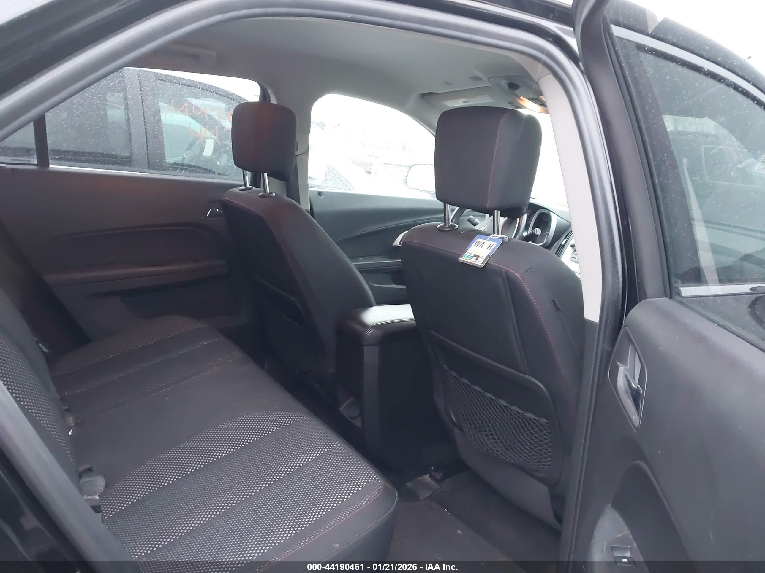 CHEVROLET EQUINOX image 8