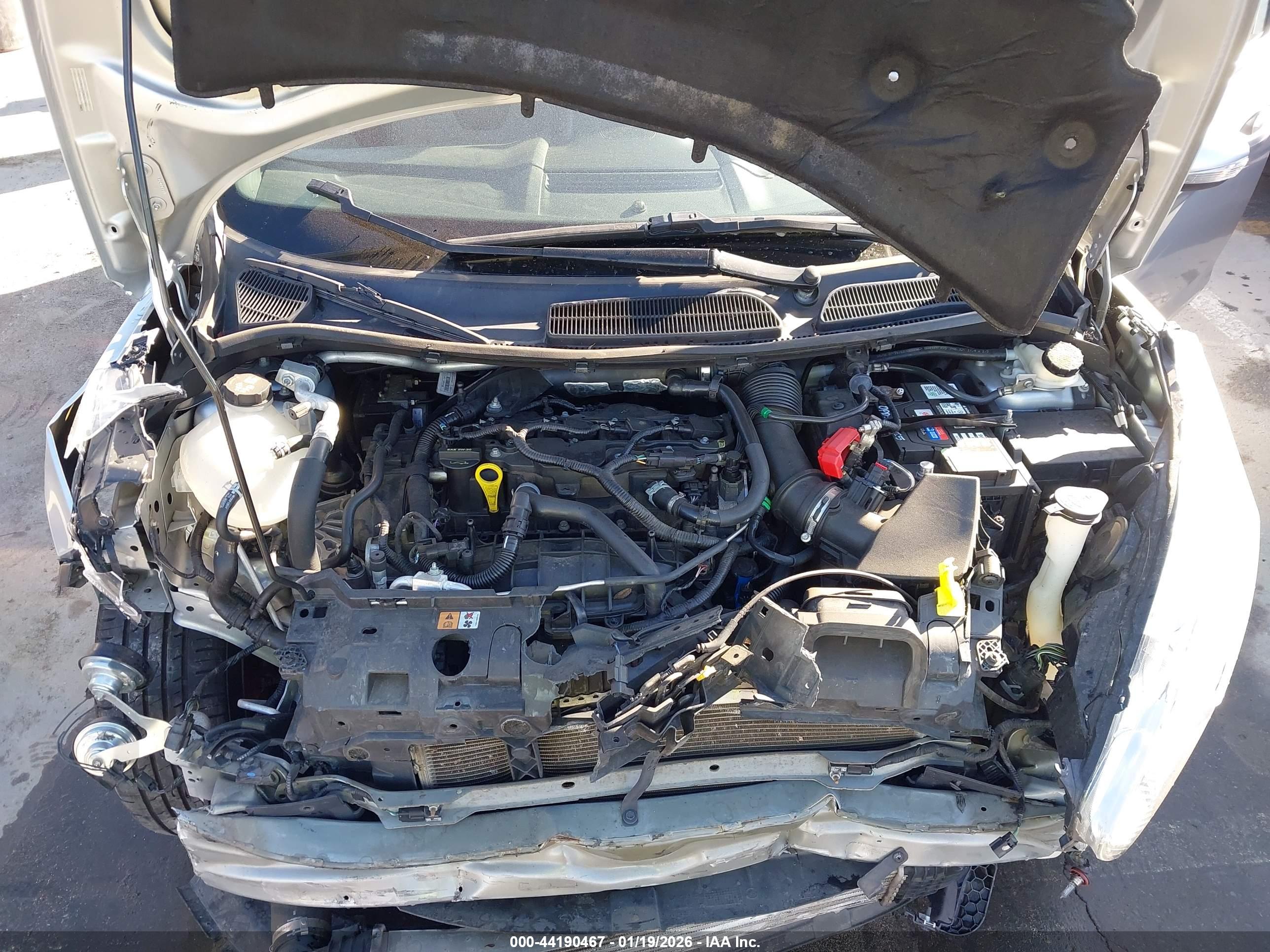 FORD FIESTA image 10