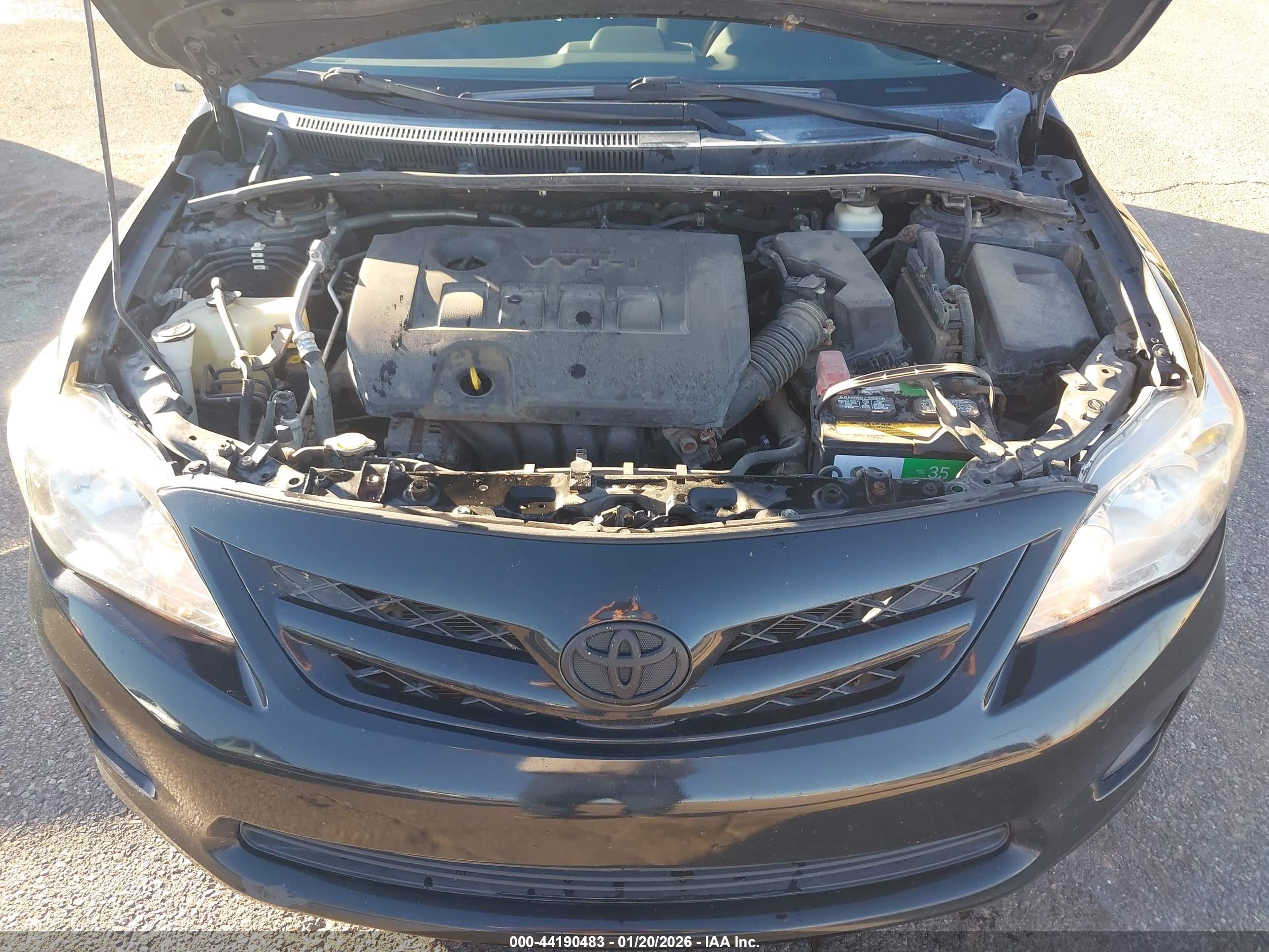 TOYOTA COROLLA image 10