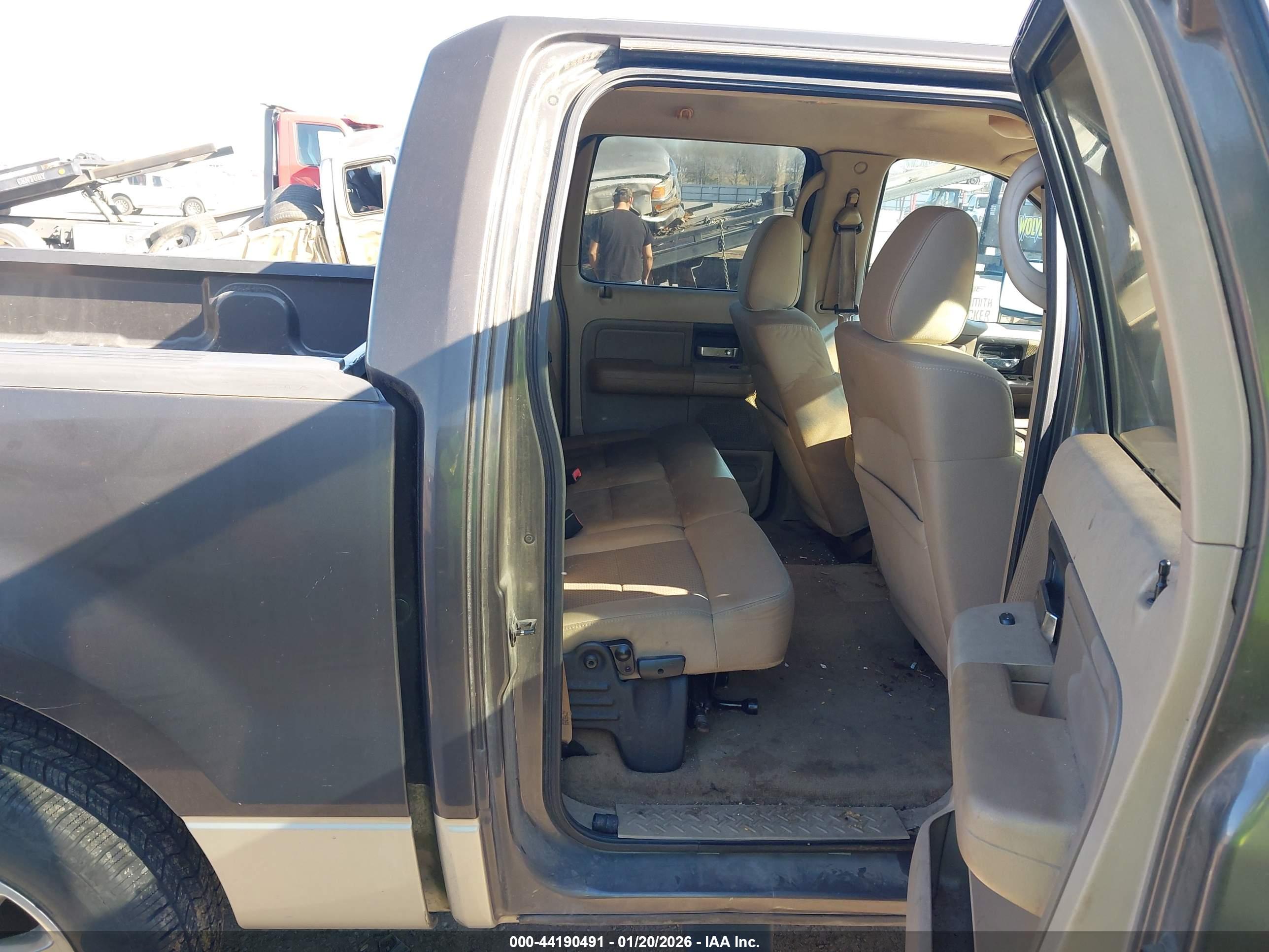 FORD F-150 image 8