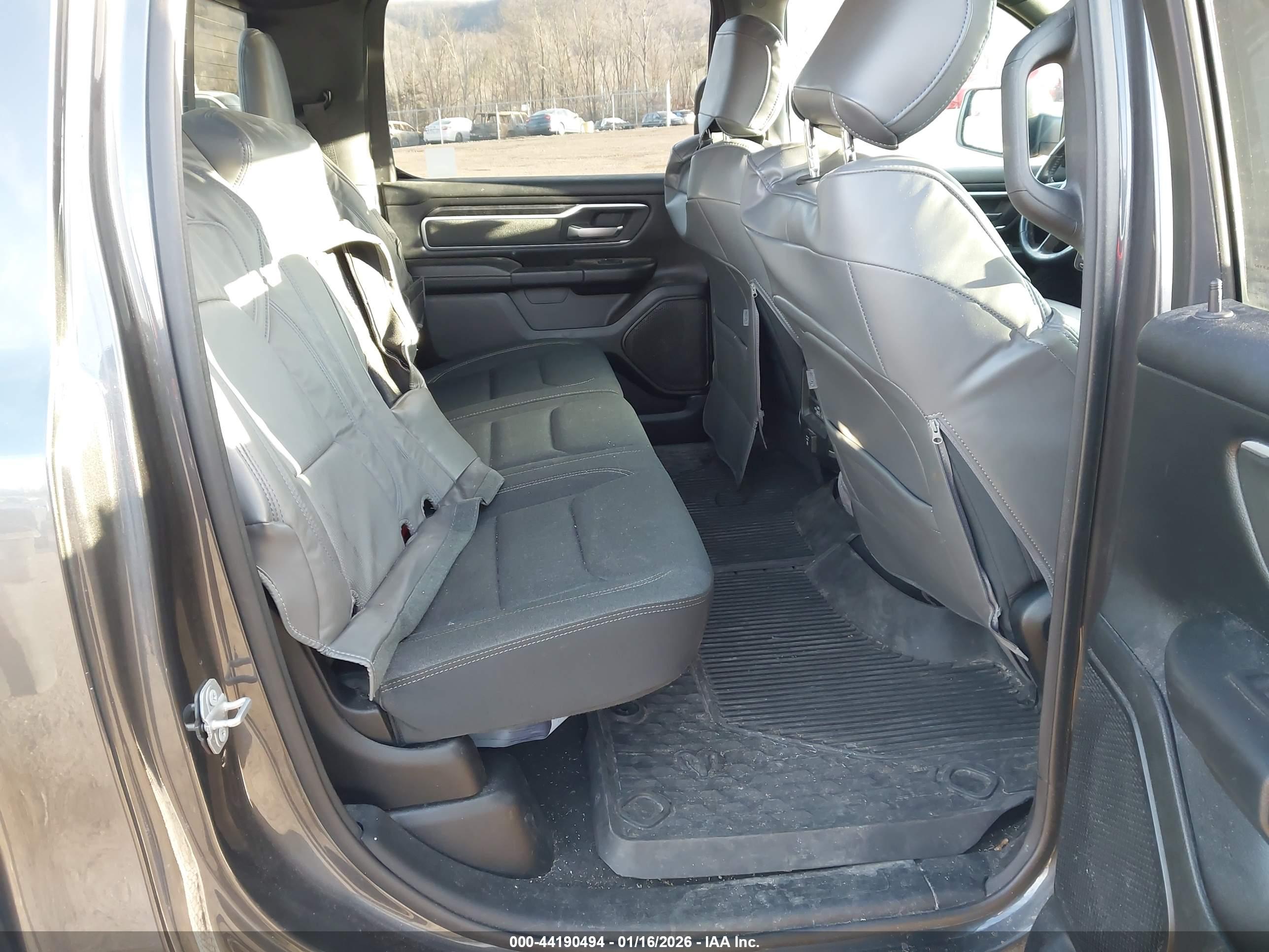 RAM 1500 image 8