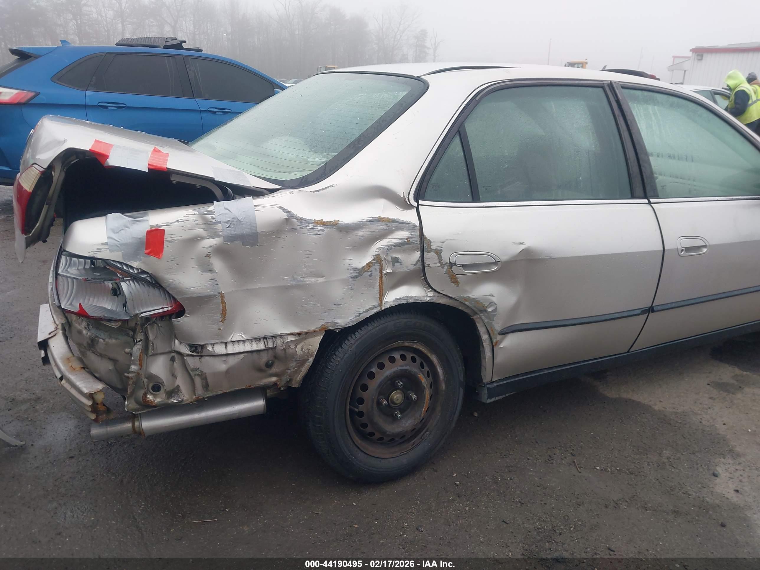 HONDA ACCORD image 6