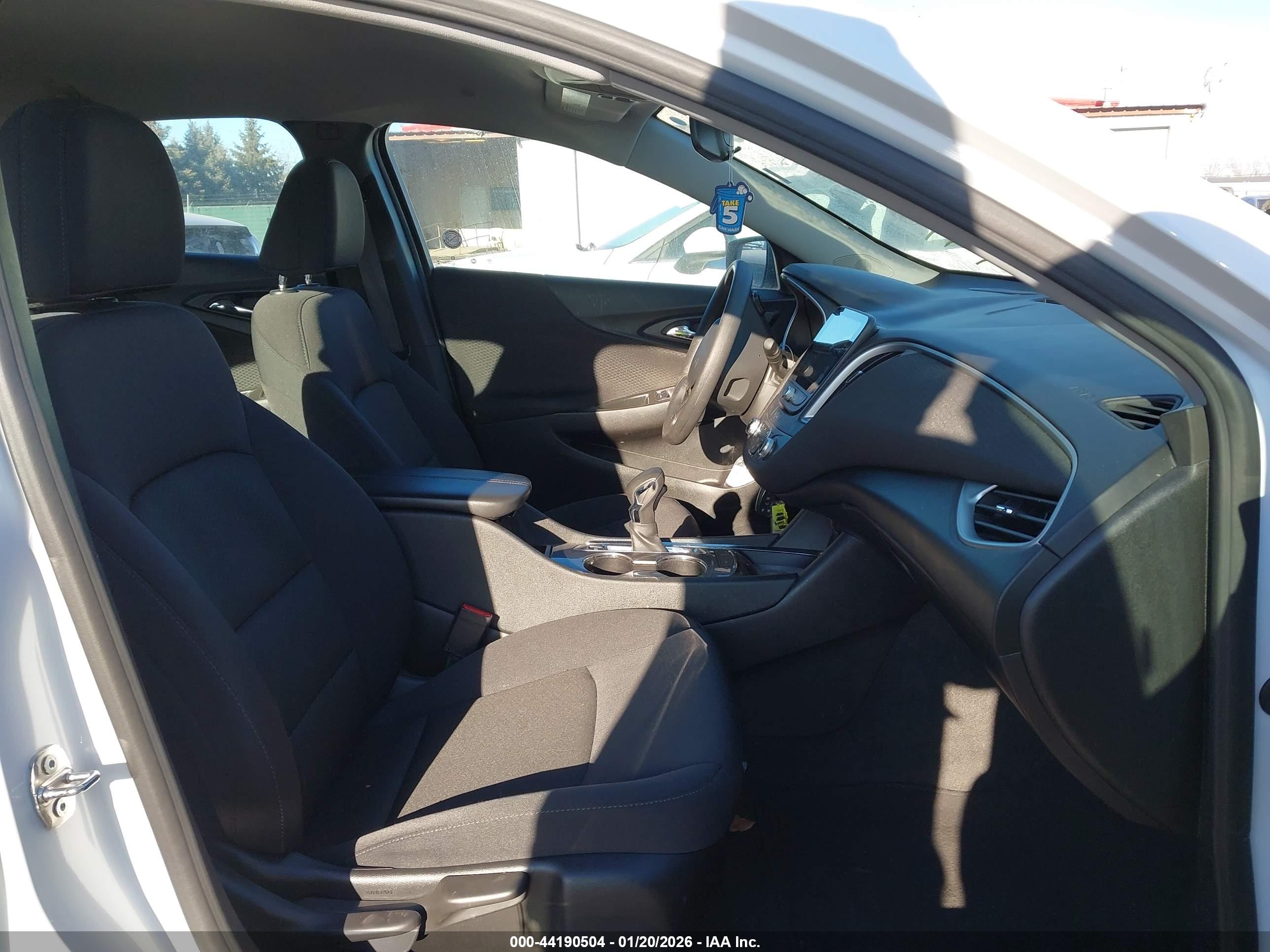 CHEVROLET MALIBU image 5