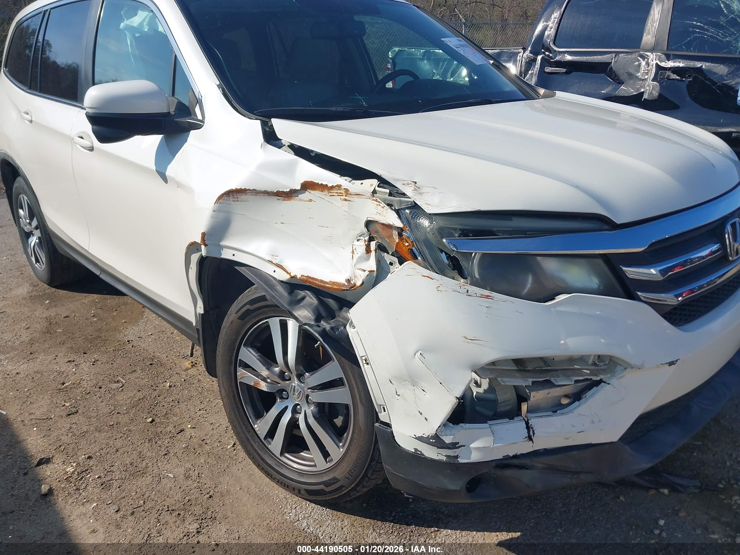 HONDA PILOT image 6
