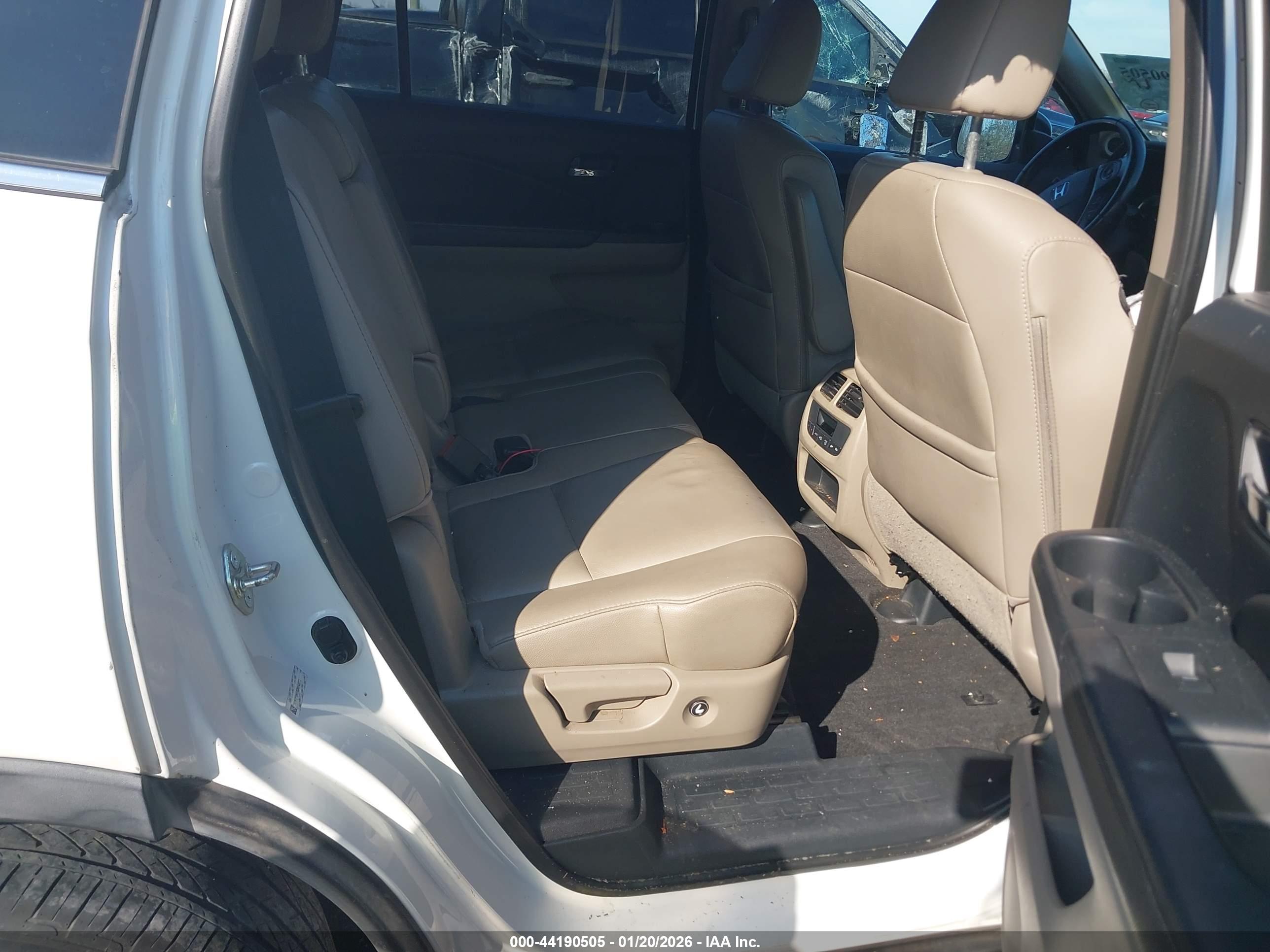 HONDA PILOT image 8