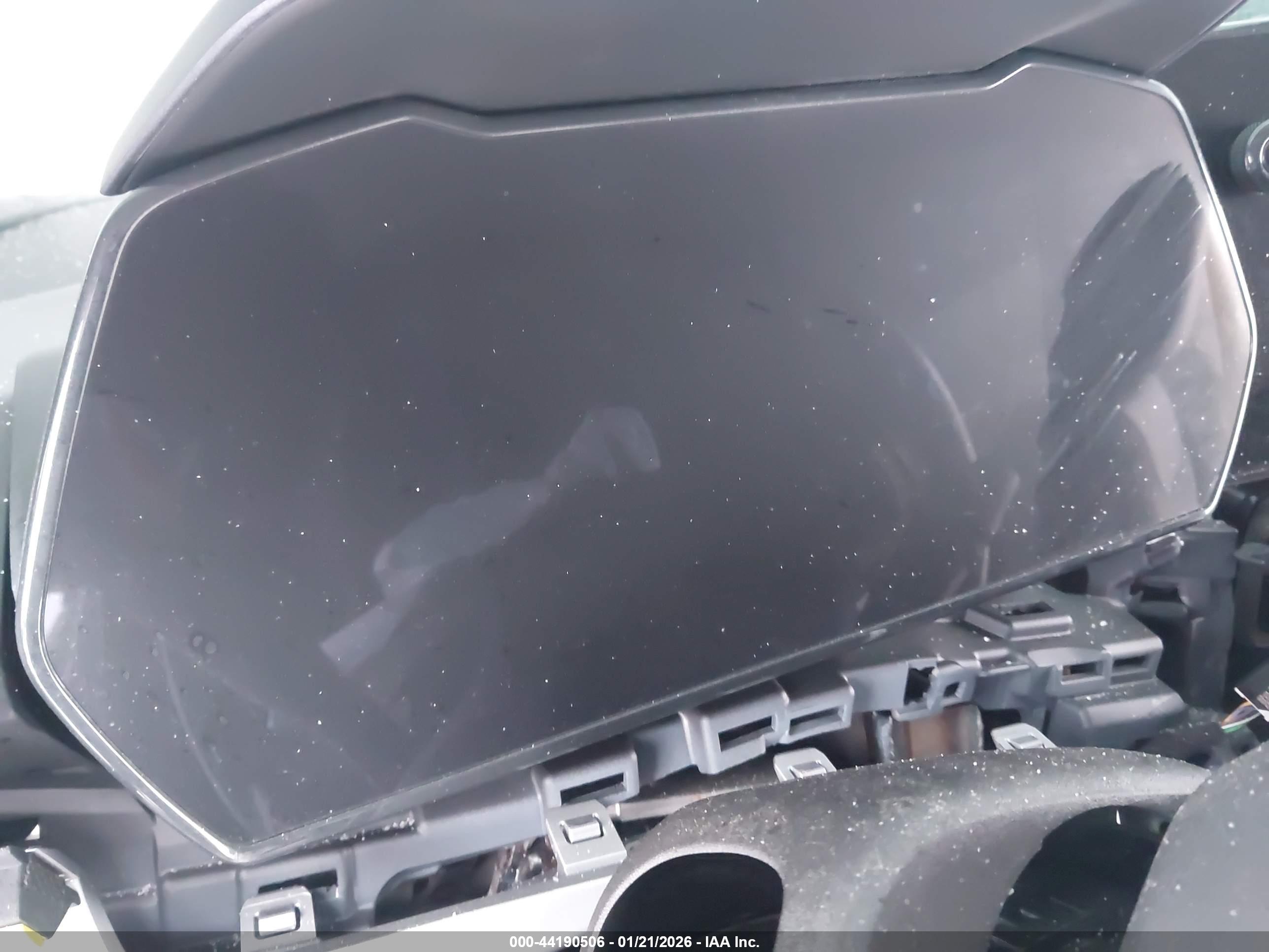 CHEVROLET TRAX image 7