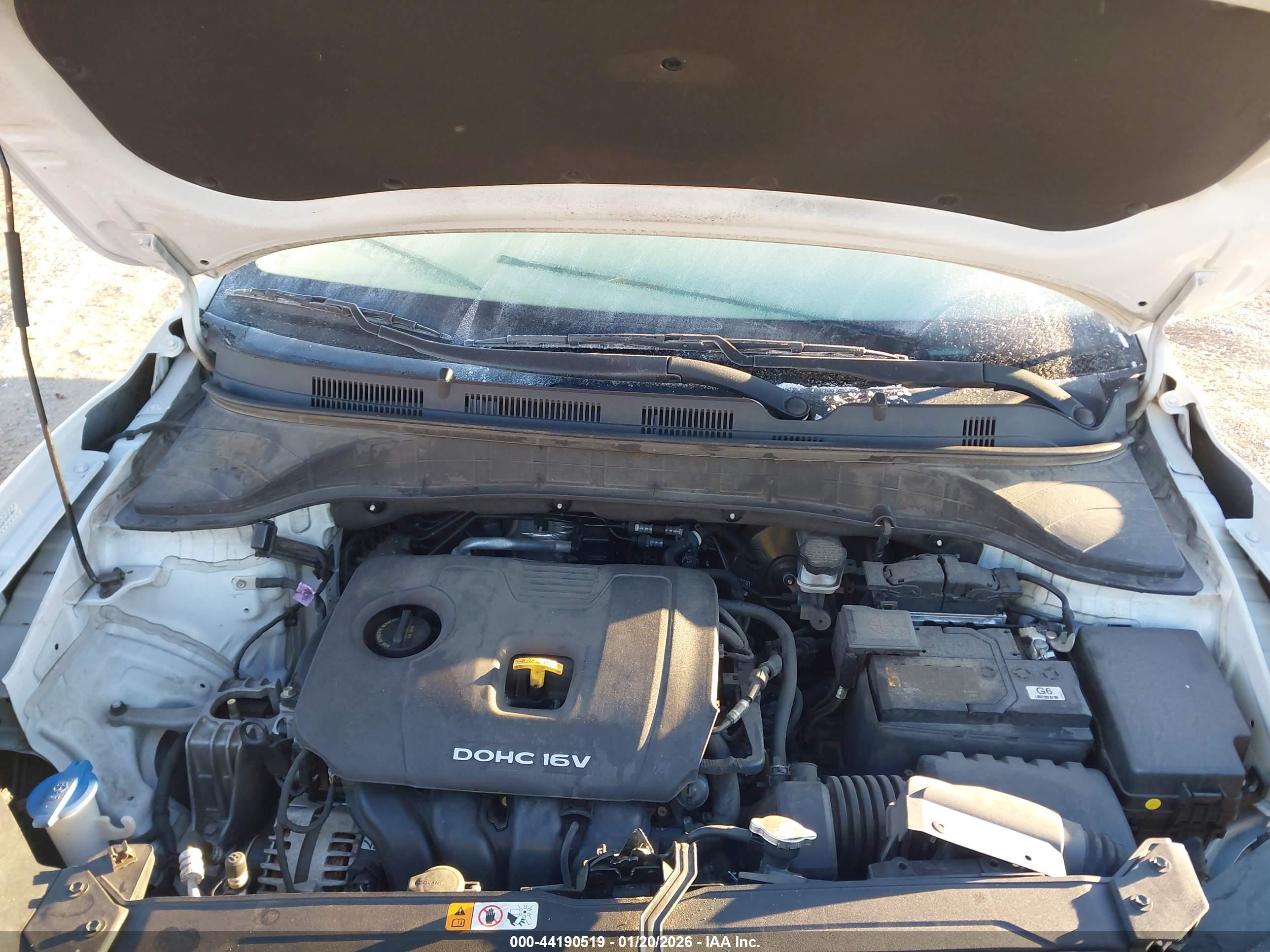 HYUNDAI KONA image 10