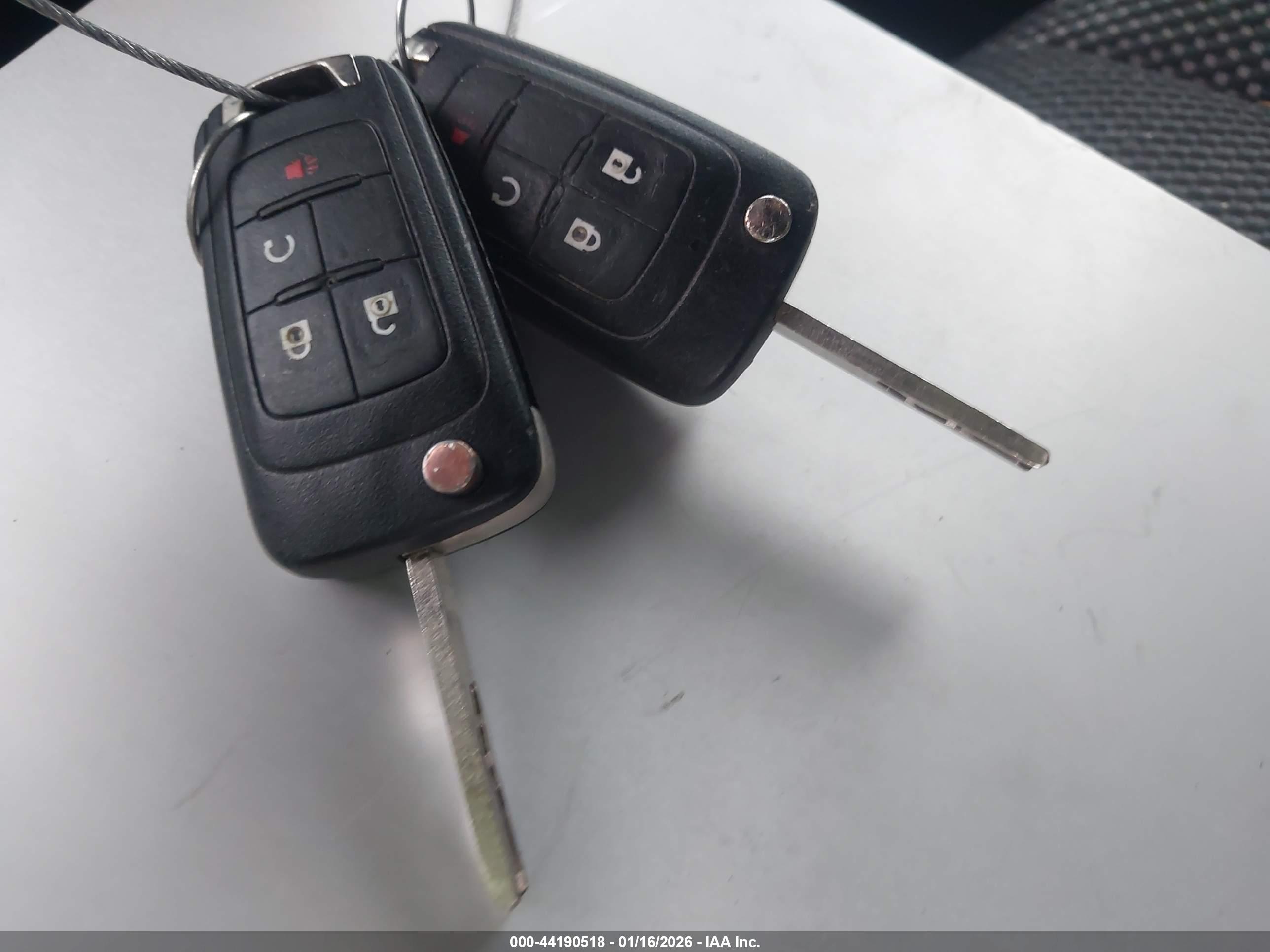 CHEVROLET EQUINOX image 11