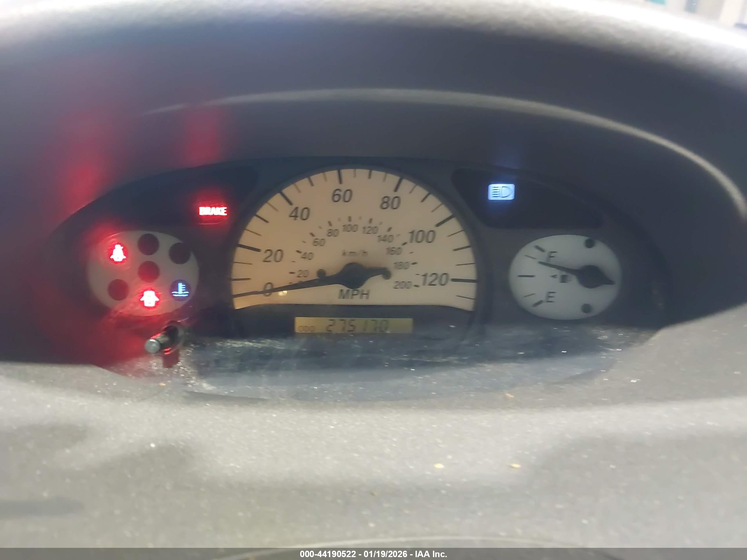 TOYOTA ECHO image 7