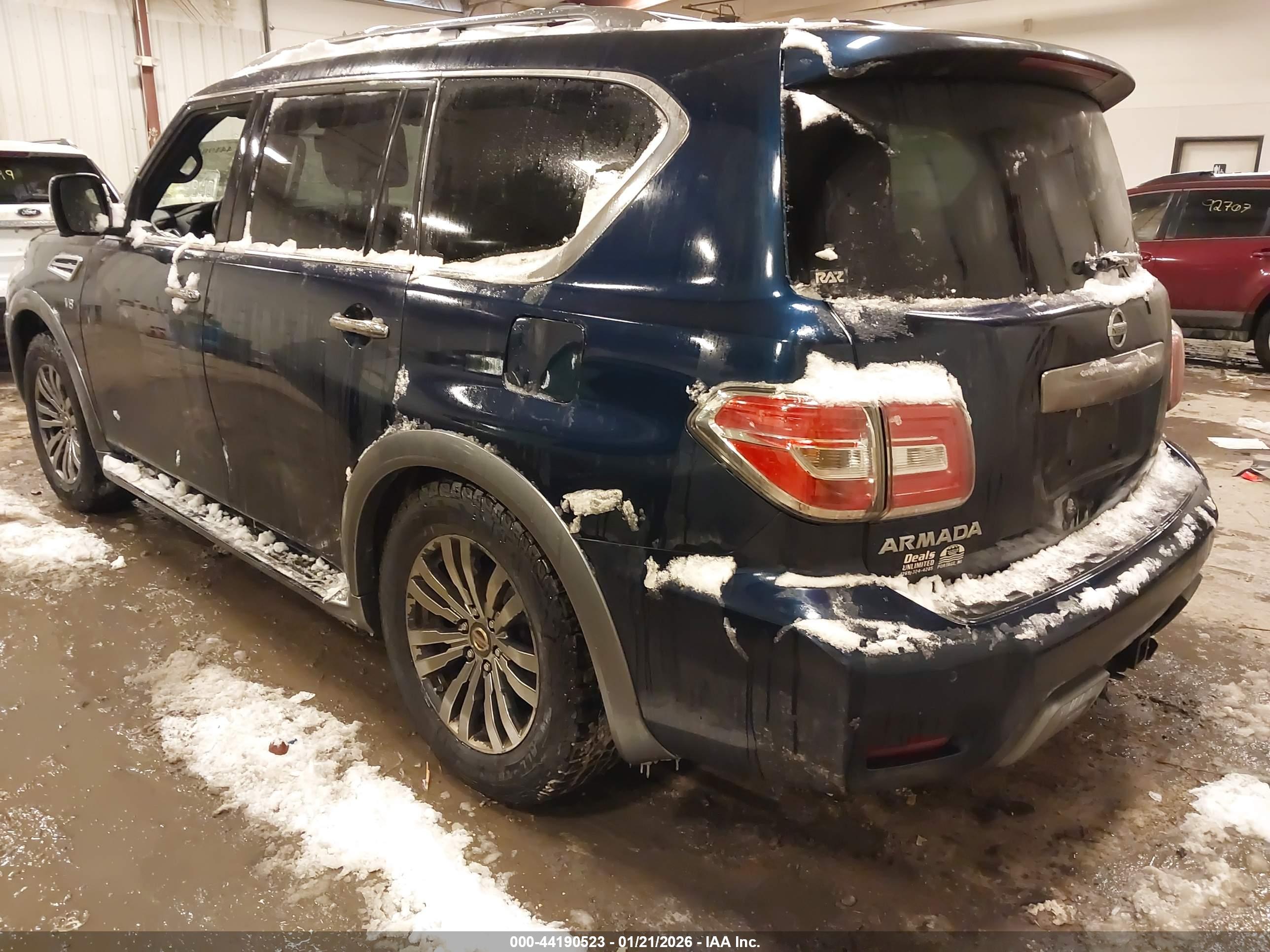 NISSAN ARMADA image 3