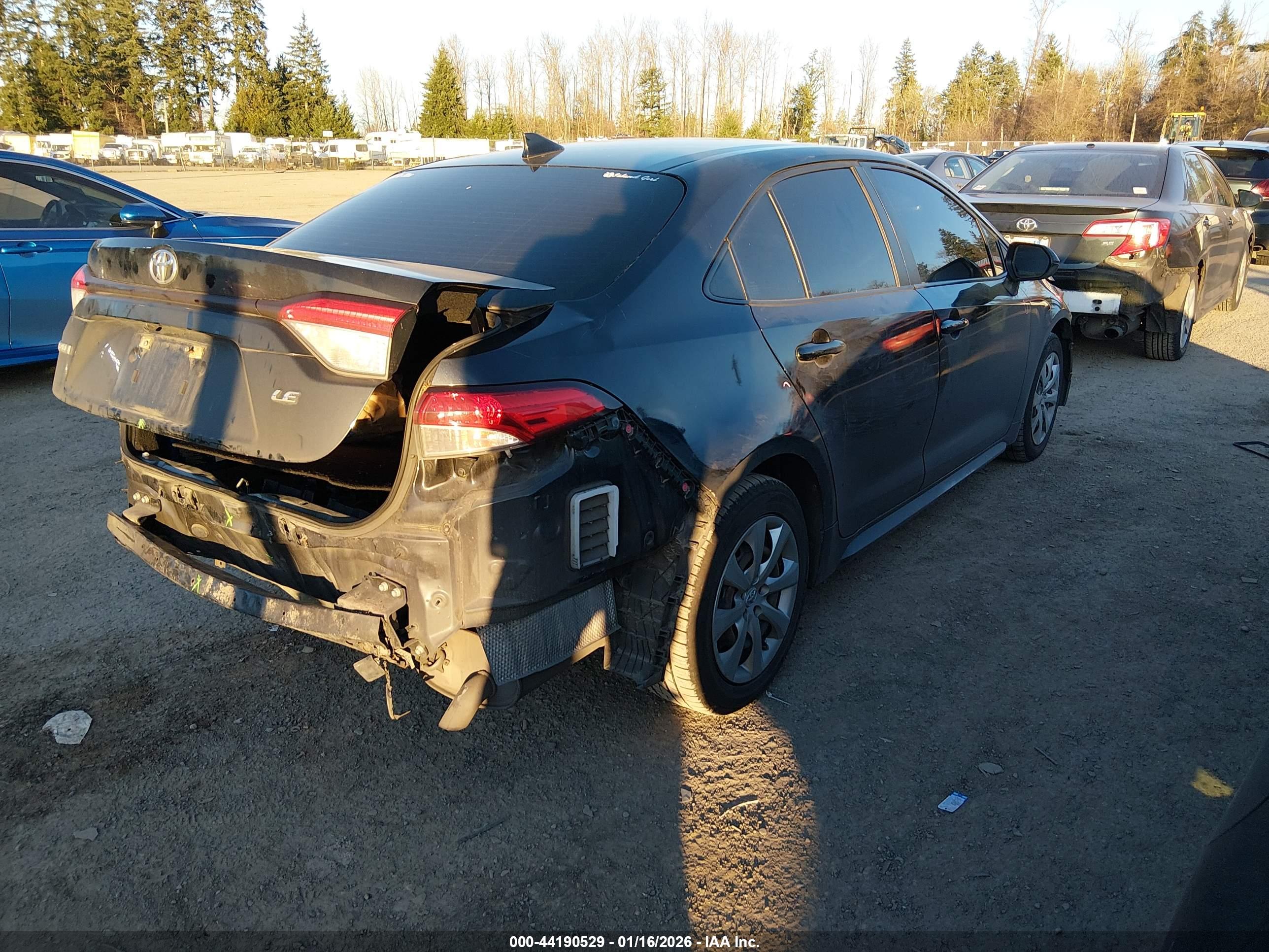 TOYOTA COROLLA image 4