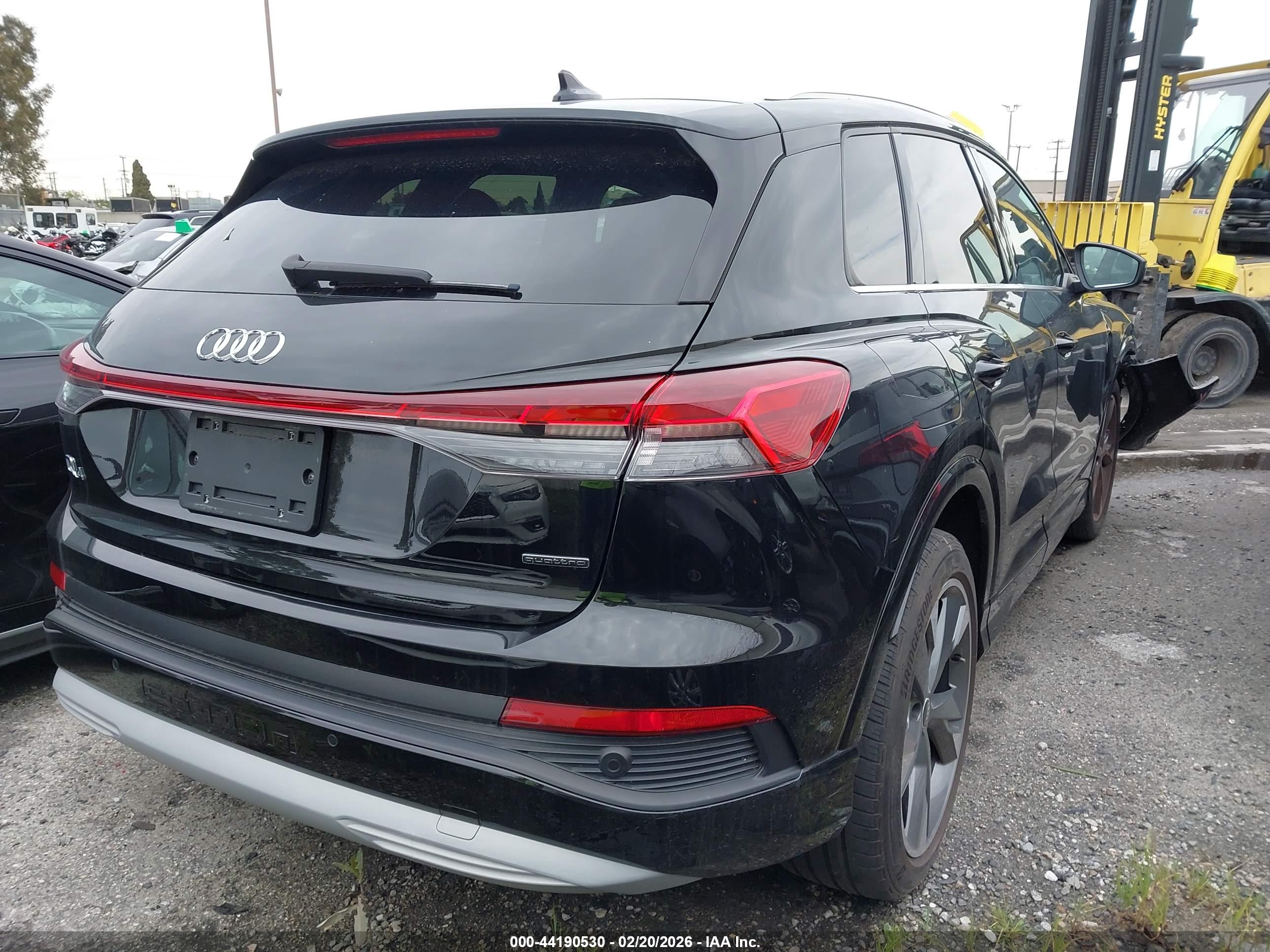 AUDI Q4 image 4