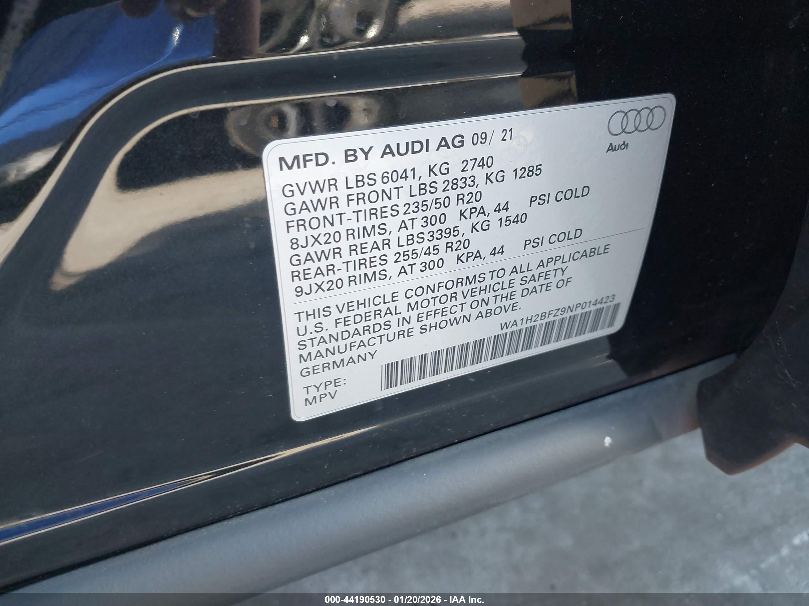 AUDI Q4 image 9