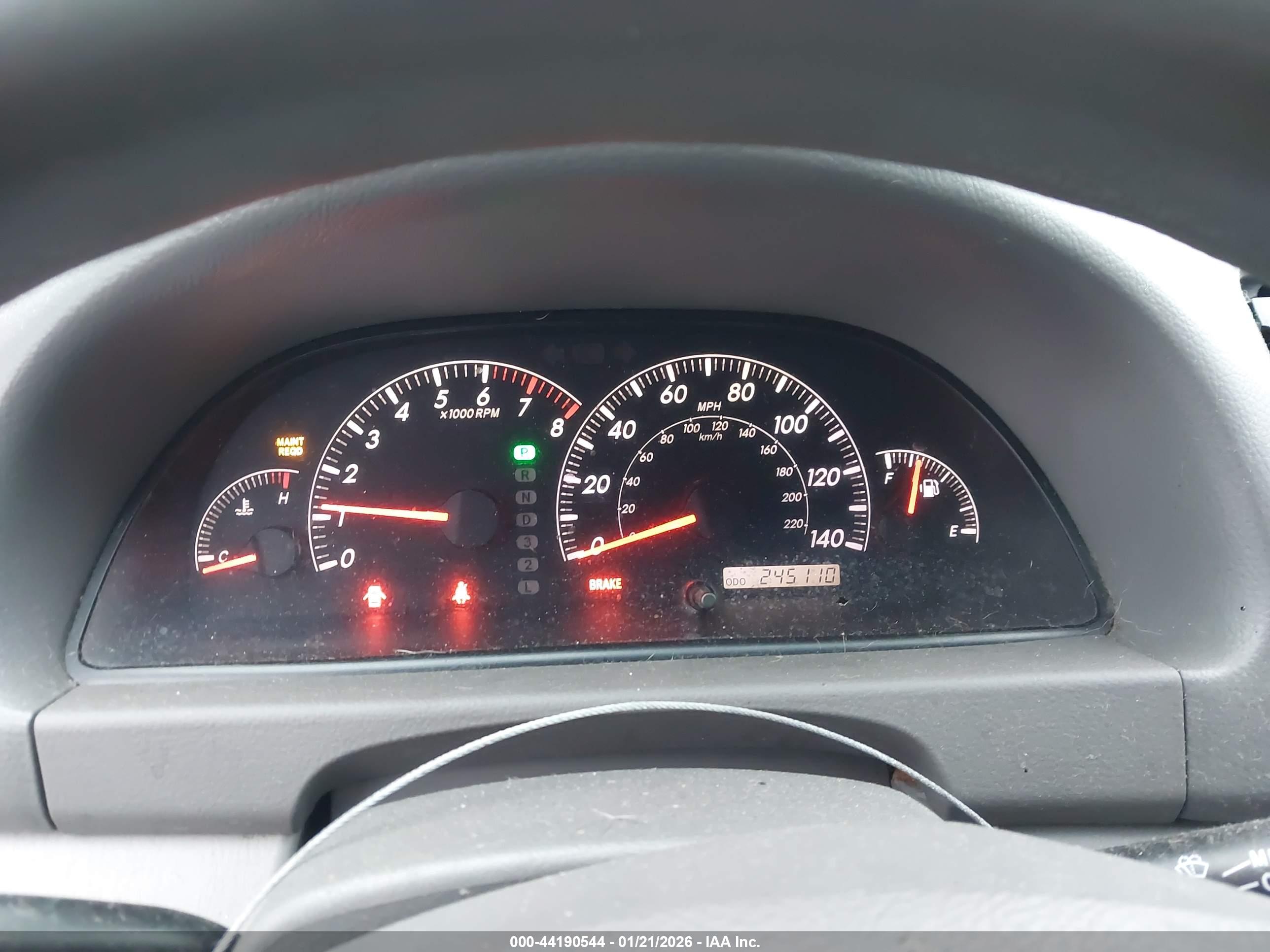 TOYOTA CAMRY image 7