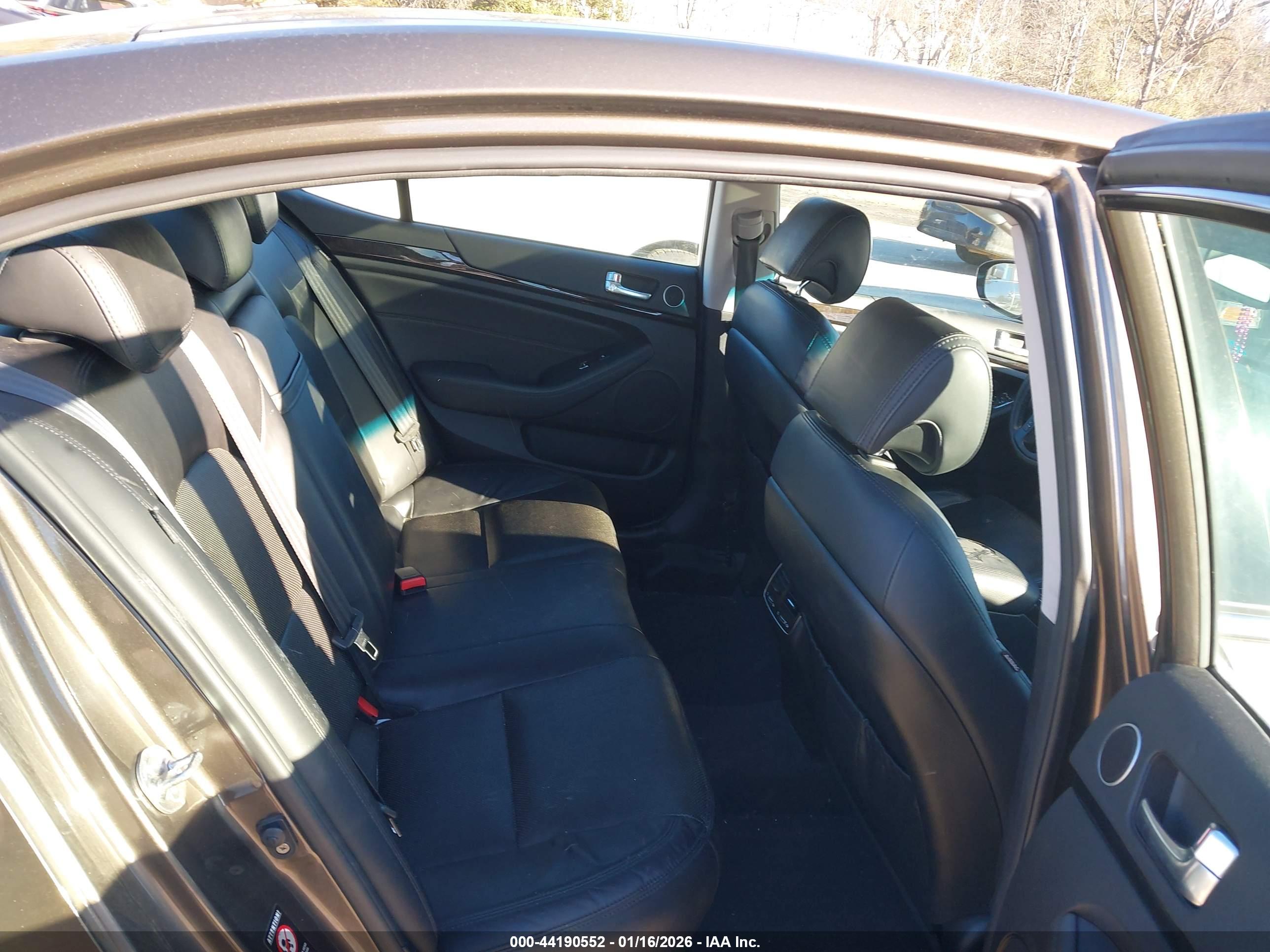 KIA CADENZA image 8