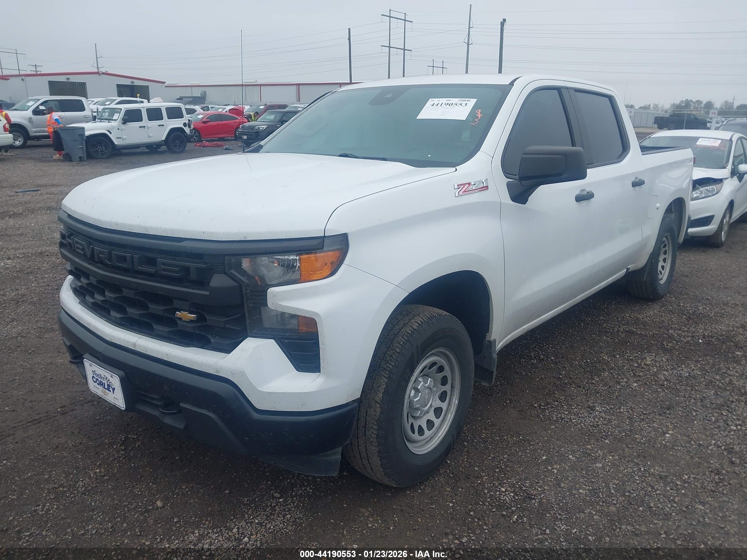 CHEVROLET SILVERADO image 2