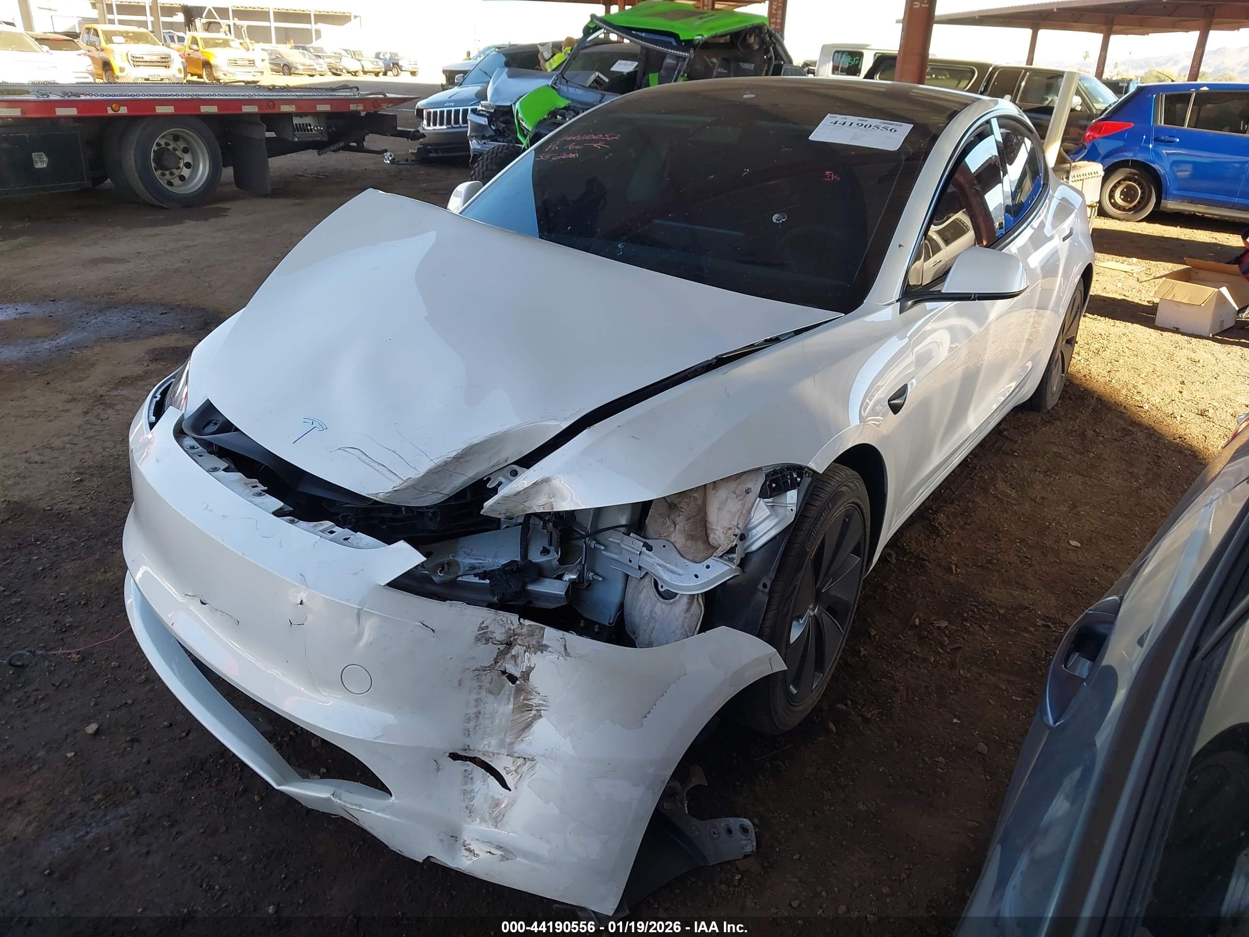 TESLA MODEL image 2