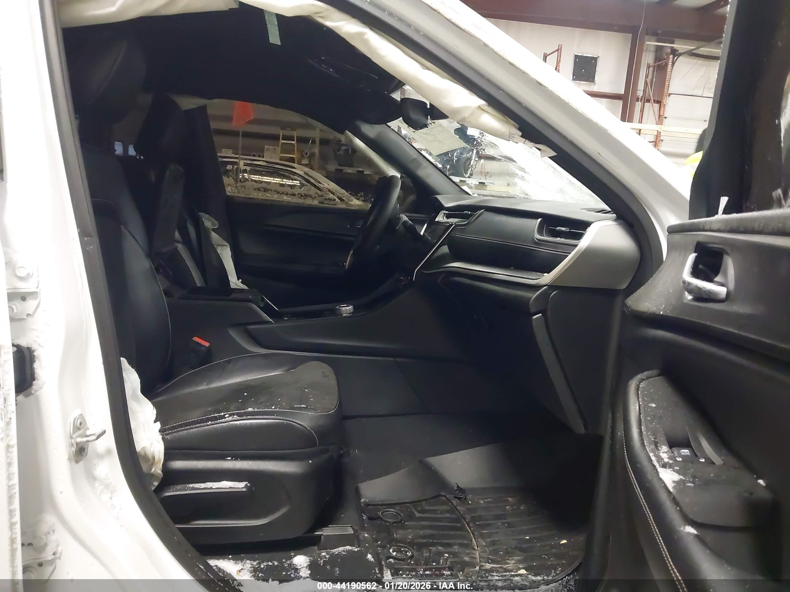 JEEP GRAND image 5