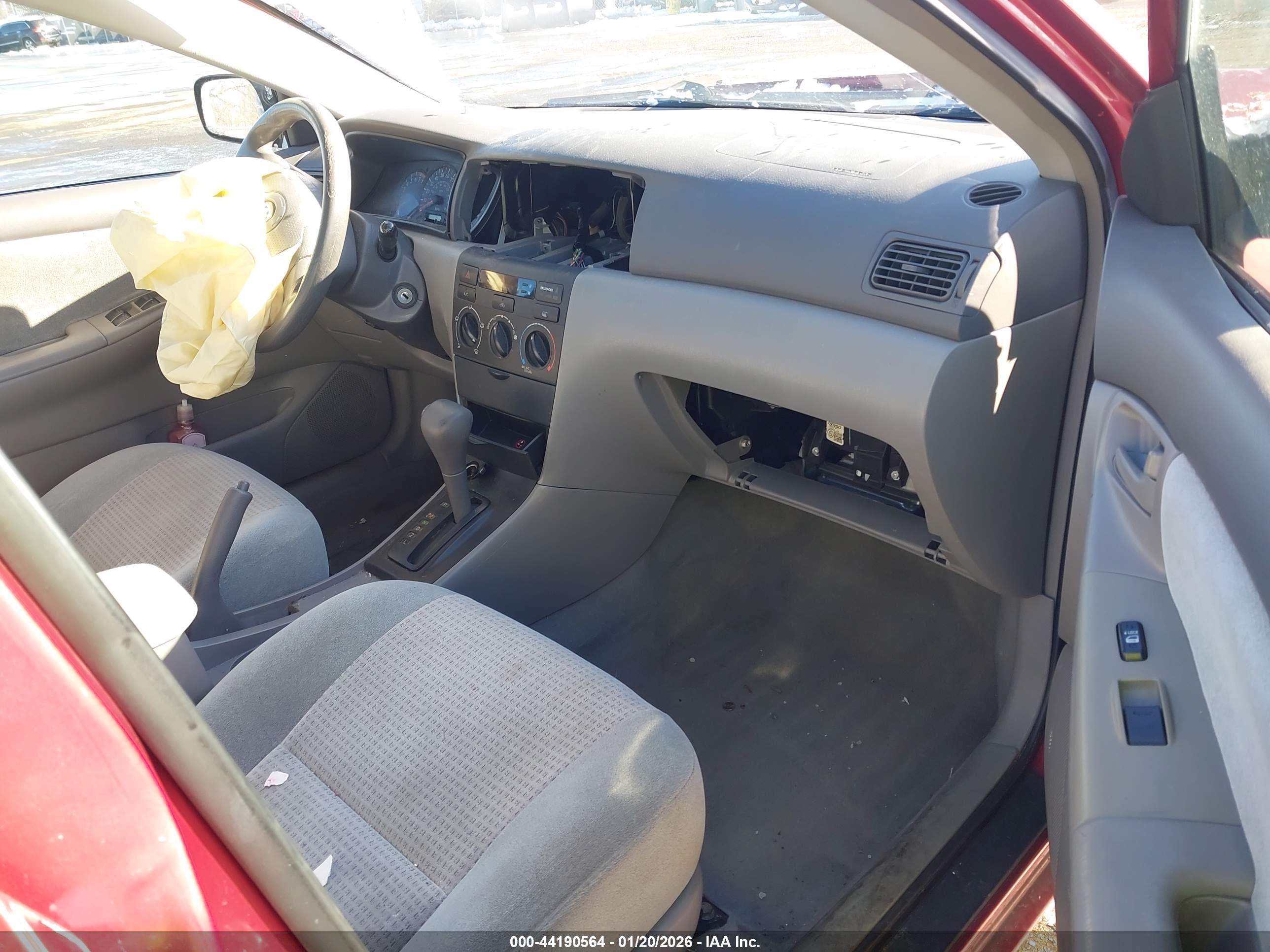 TOYOTA COROLLA image 5