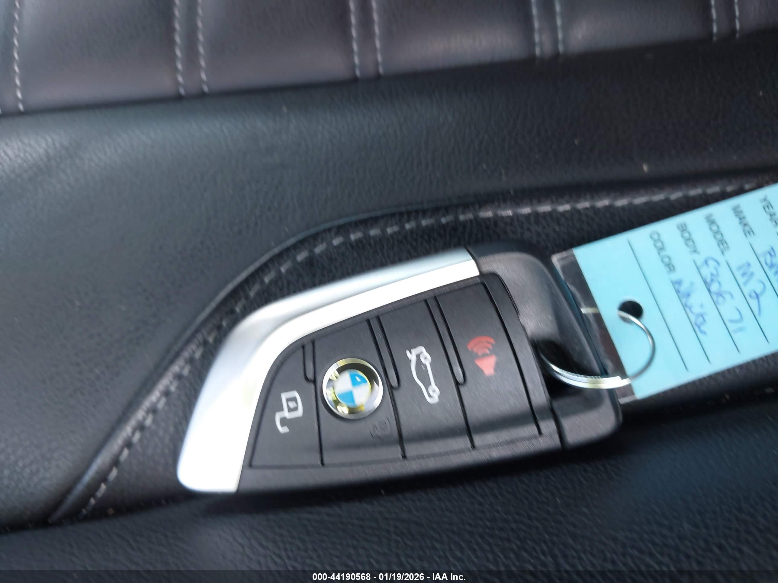 BMW M2 image 11