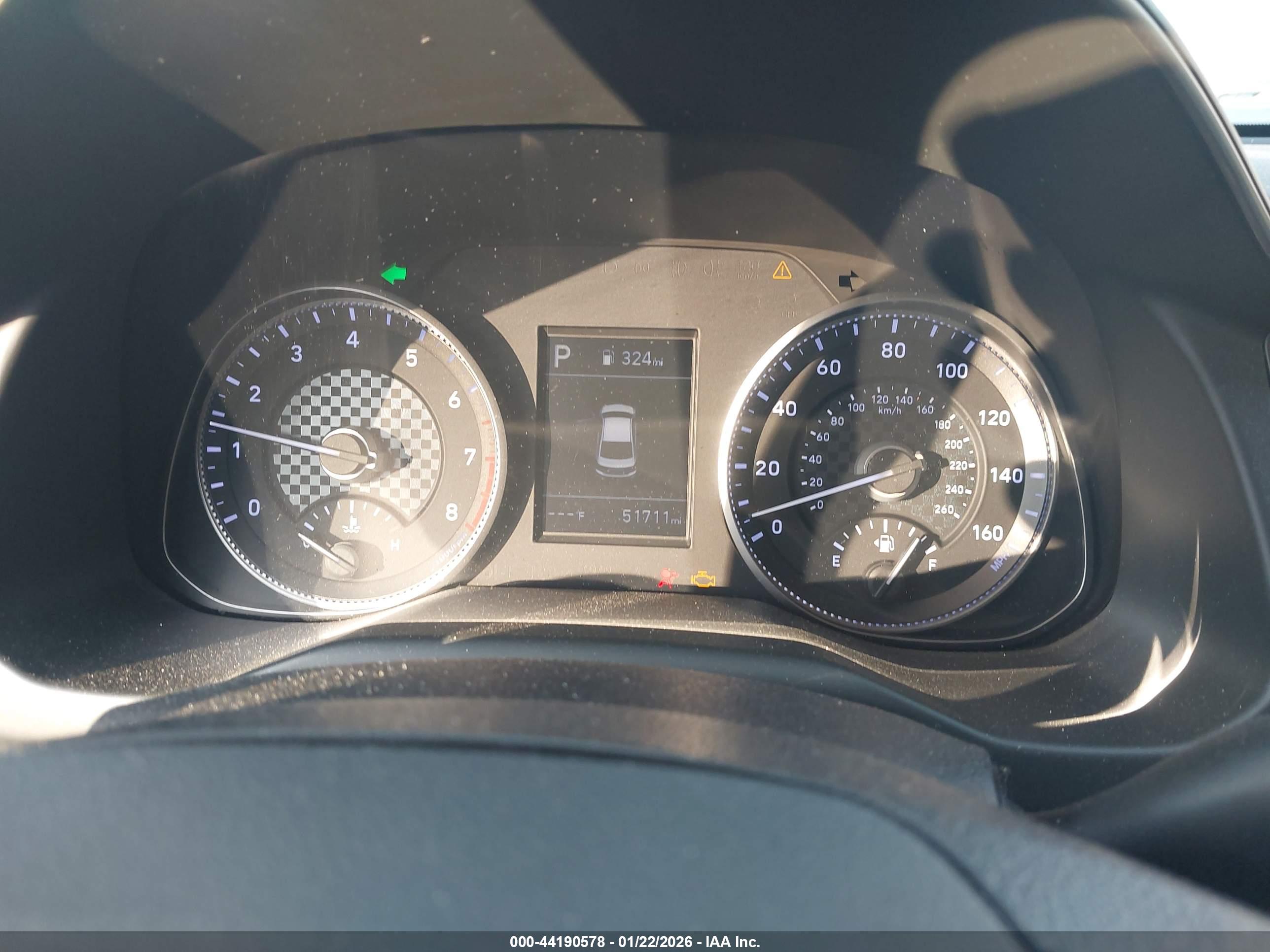 HYUNDAI ELANTRA image 7