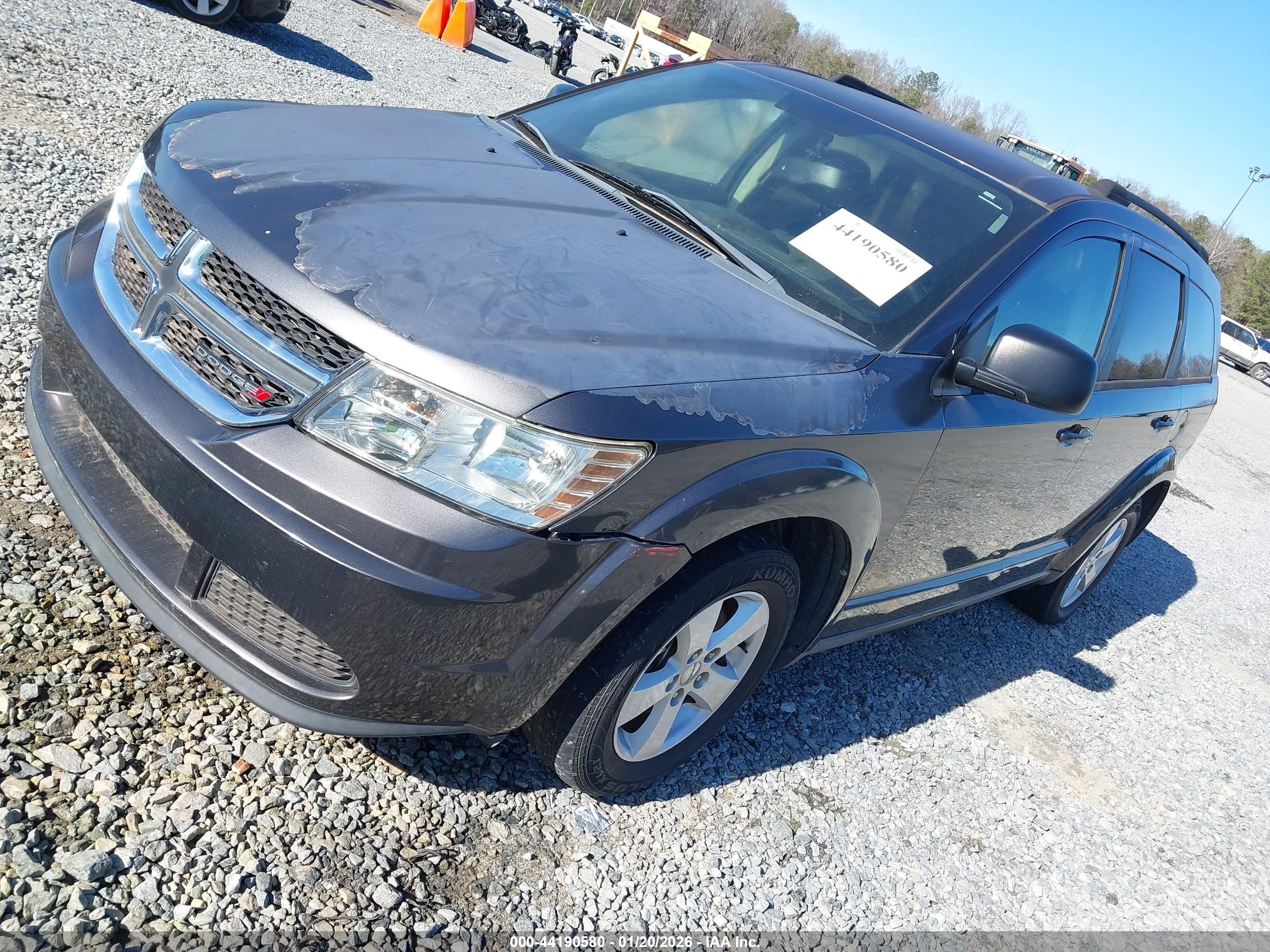 DODGE JOURNEY image 2
