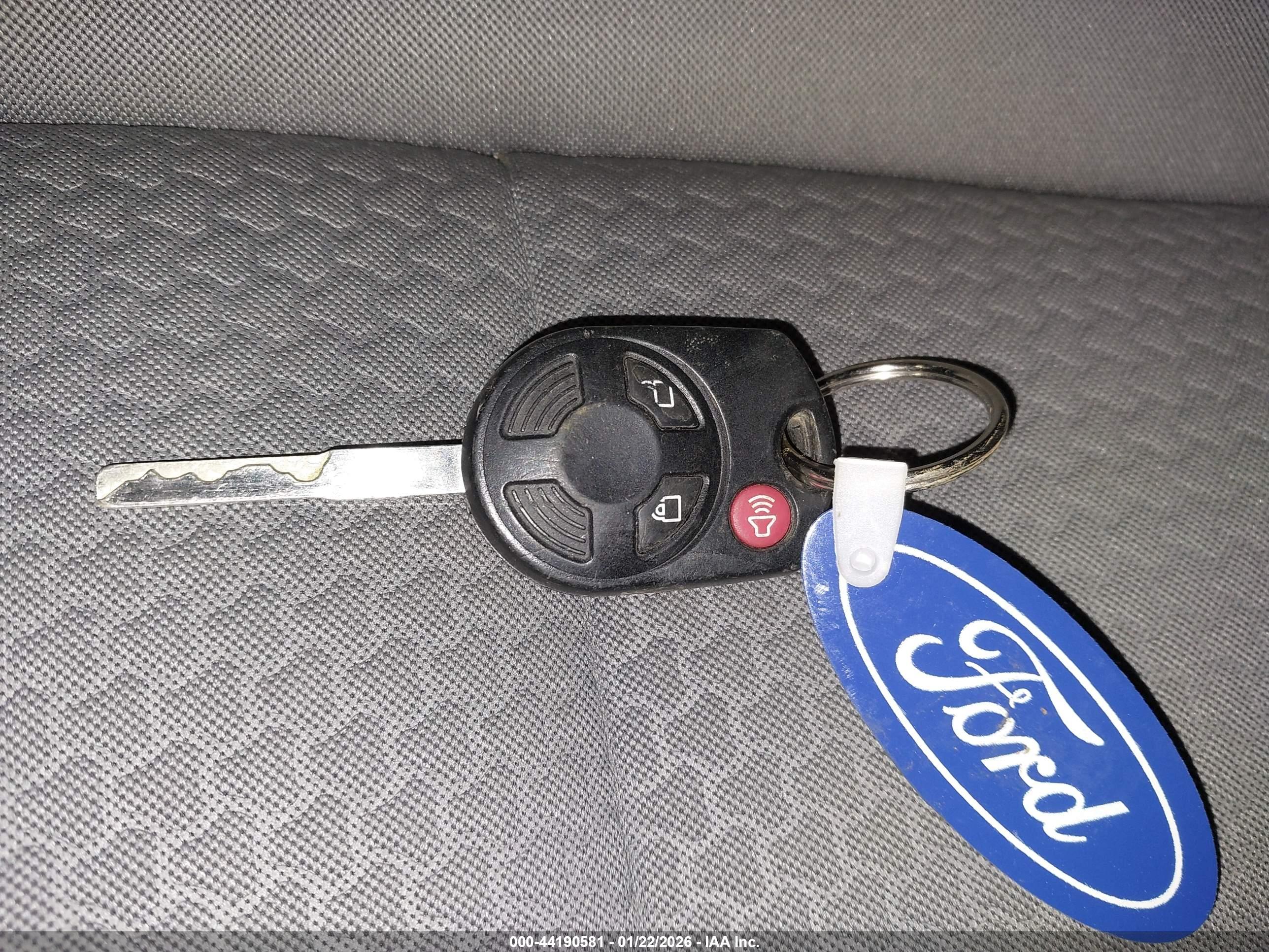 FORD ESCAPE image 11