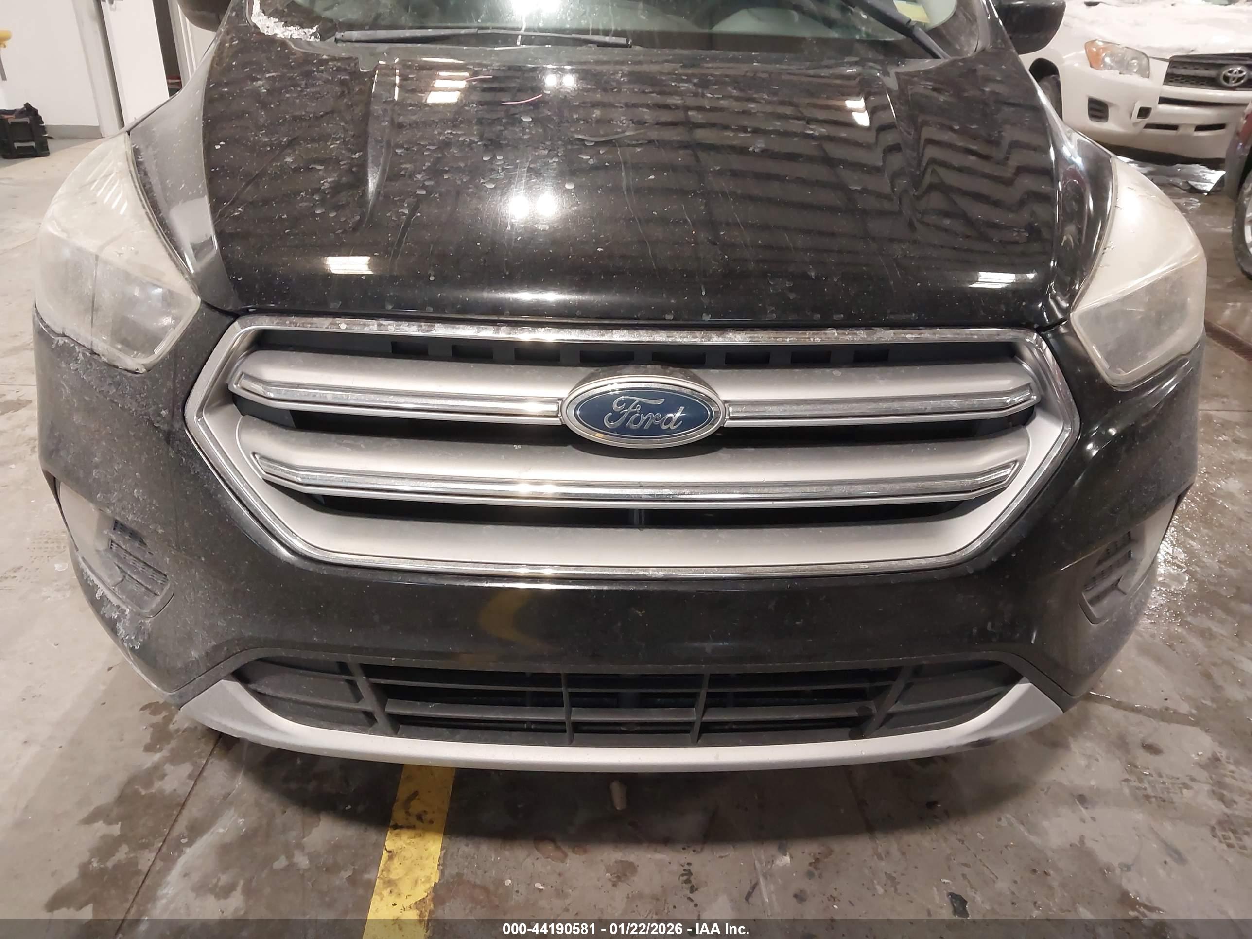 FORD ESCAPE image 6