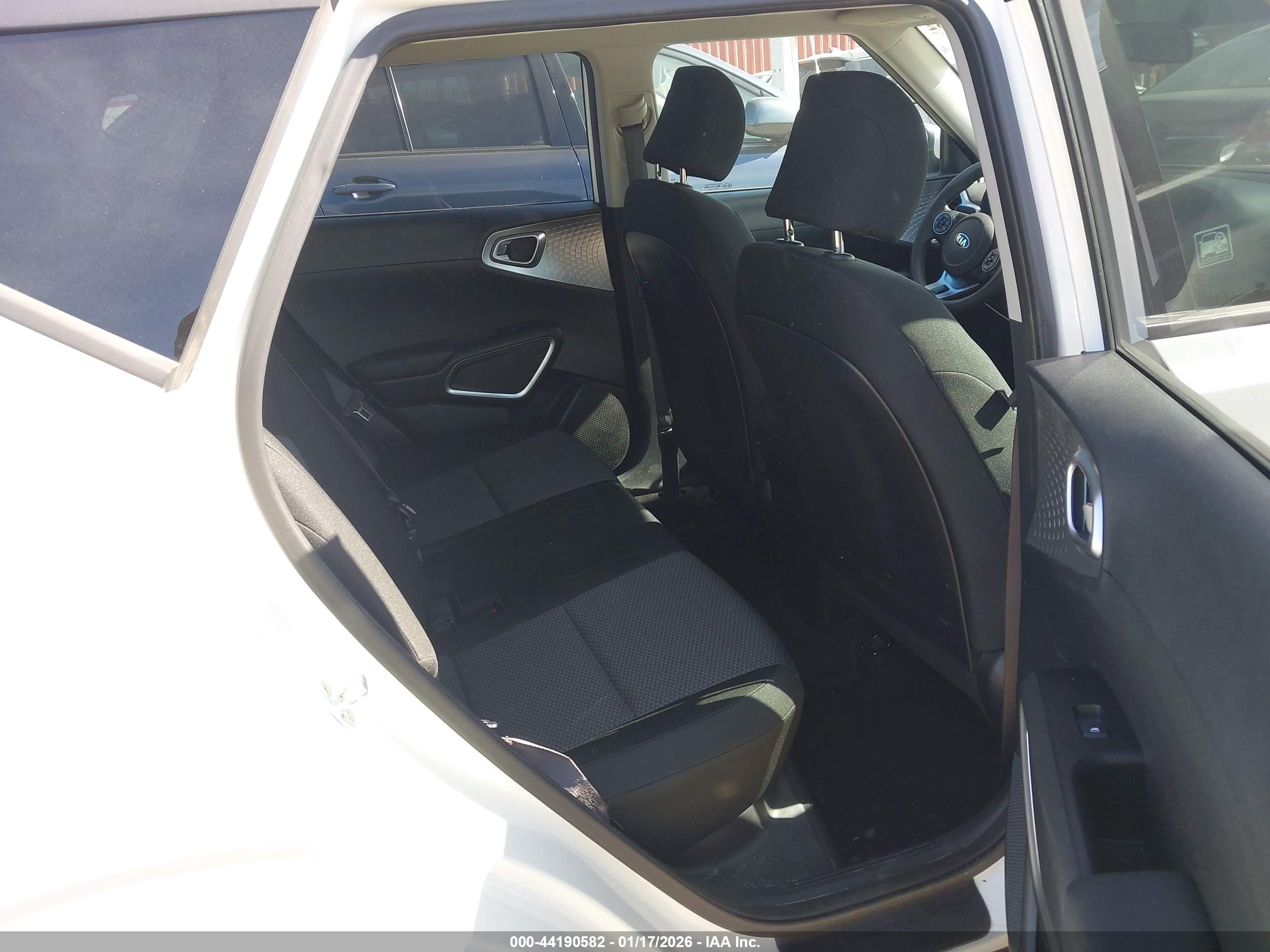 KIA SOUL image 8