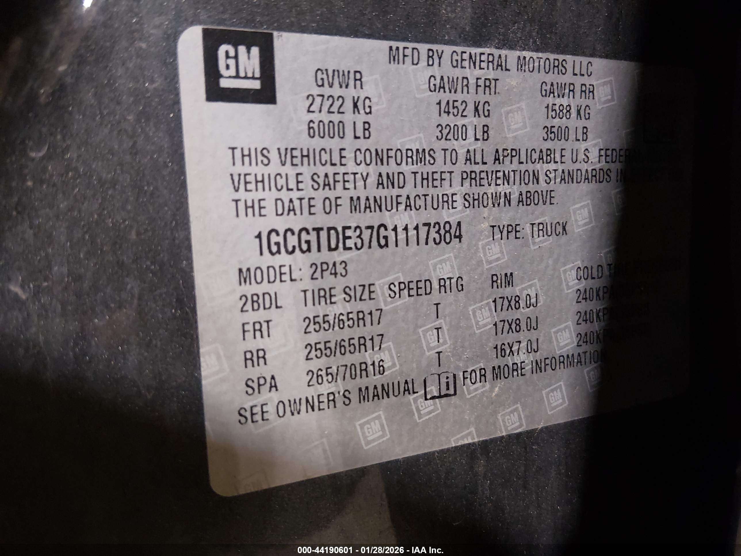 CHEVROLET COLORADO image 9