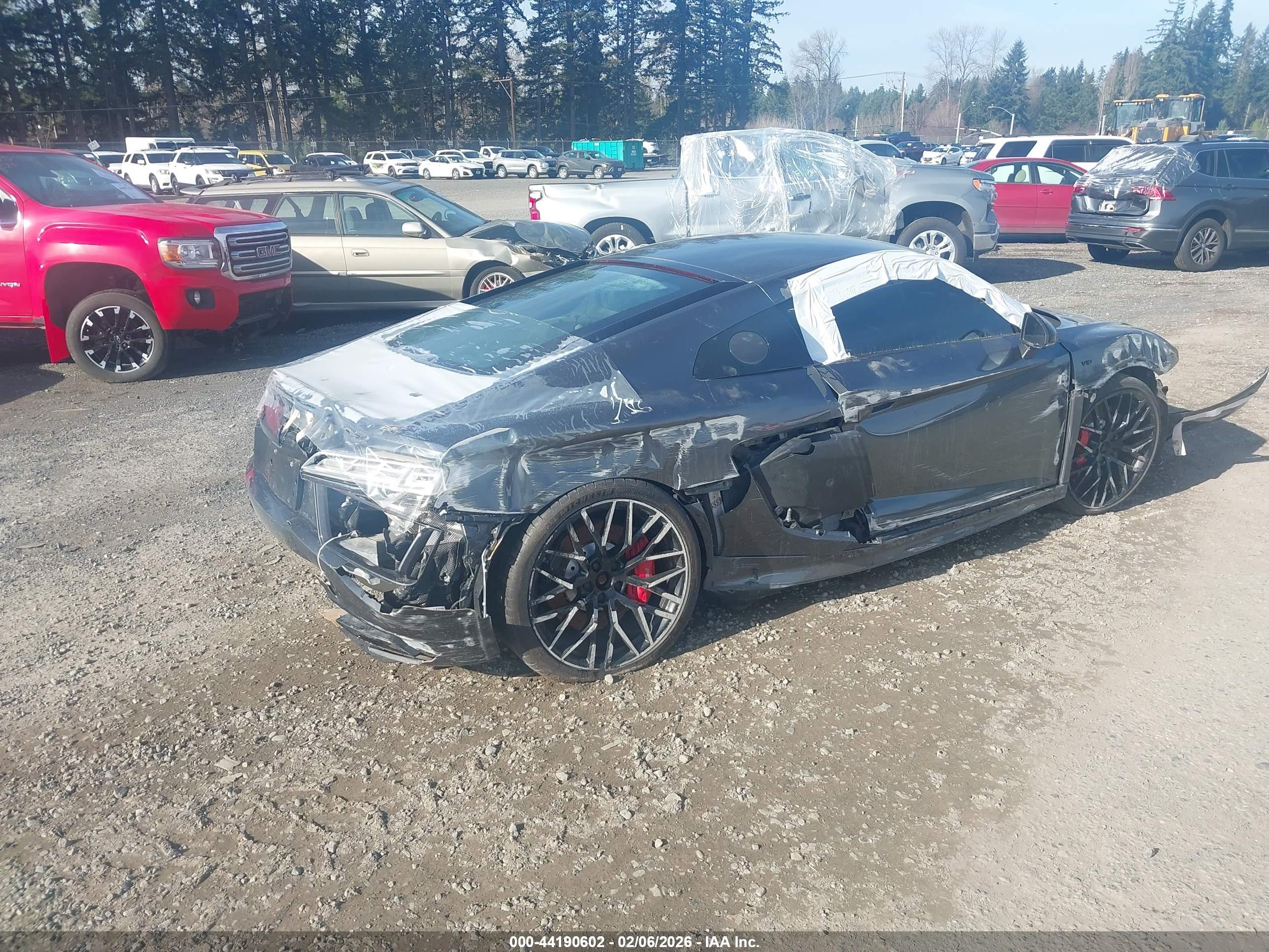AUDI R8 image 4
