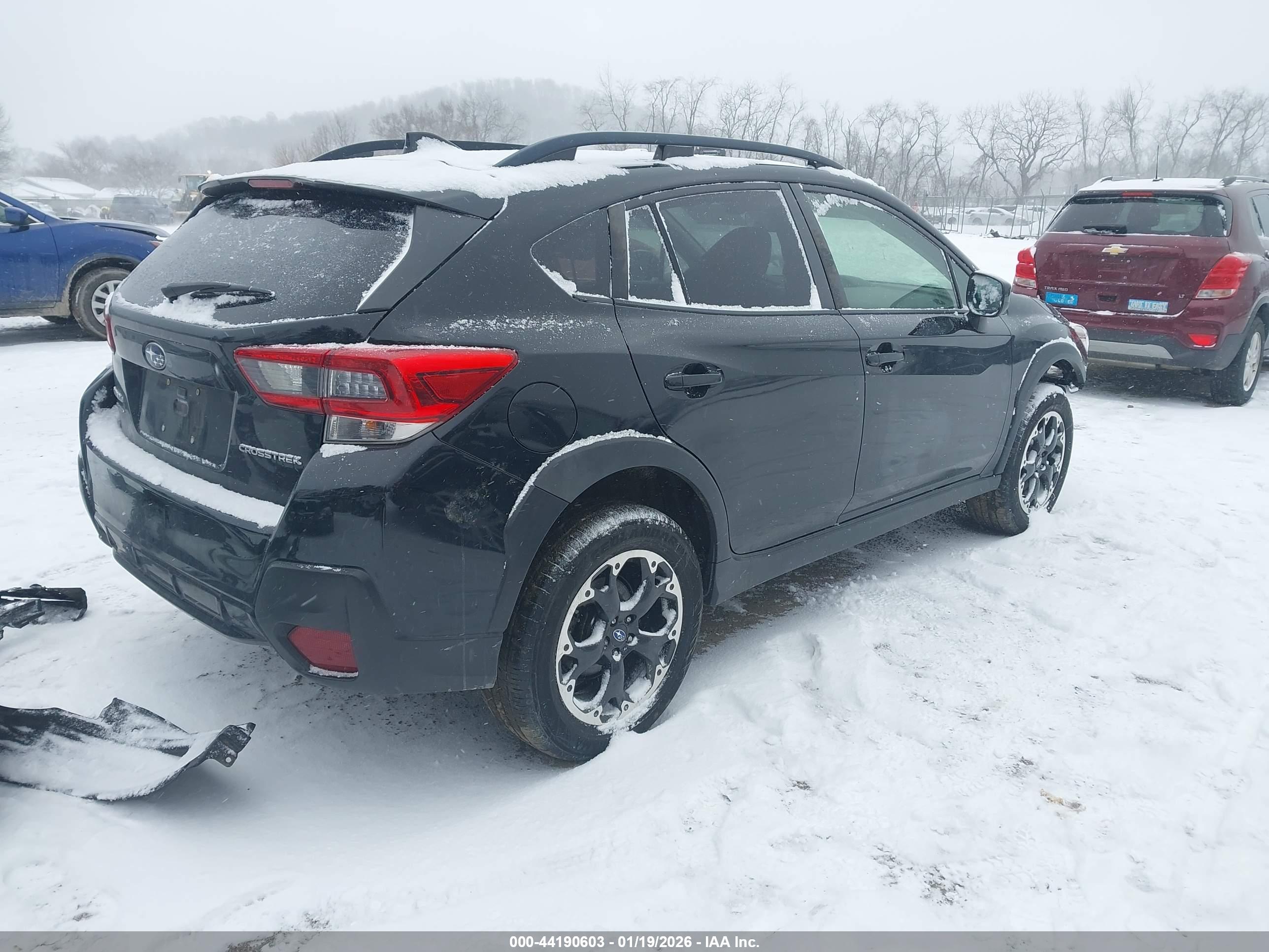 SUBARU CROSSTREK image 4