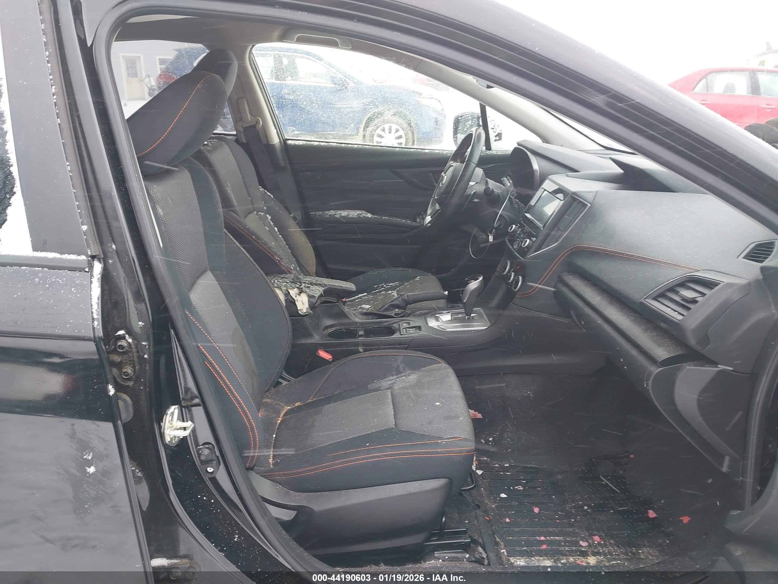 SUBARU CROSSTREK image 5