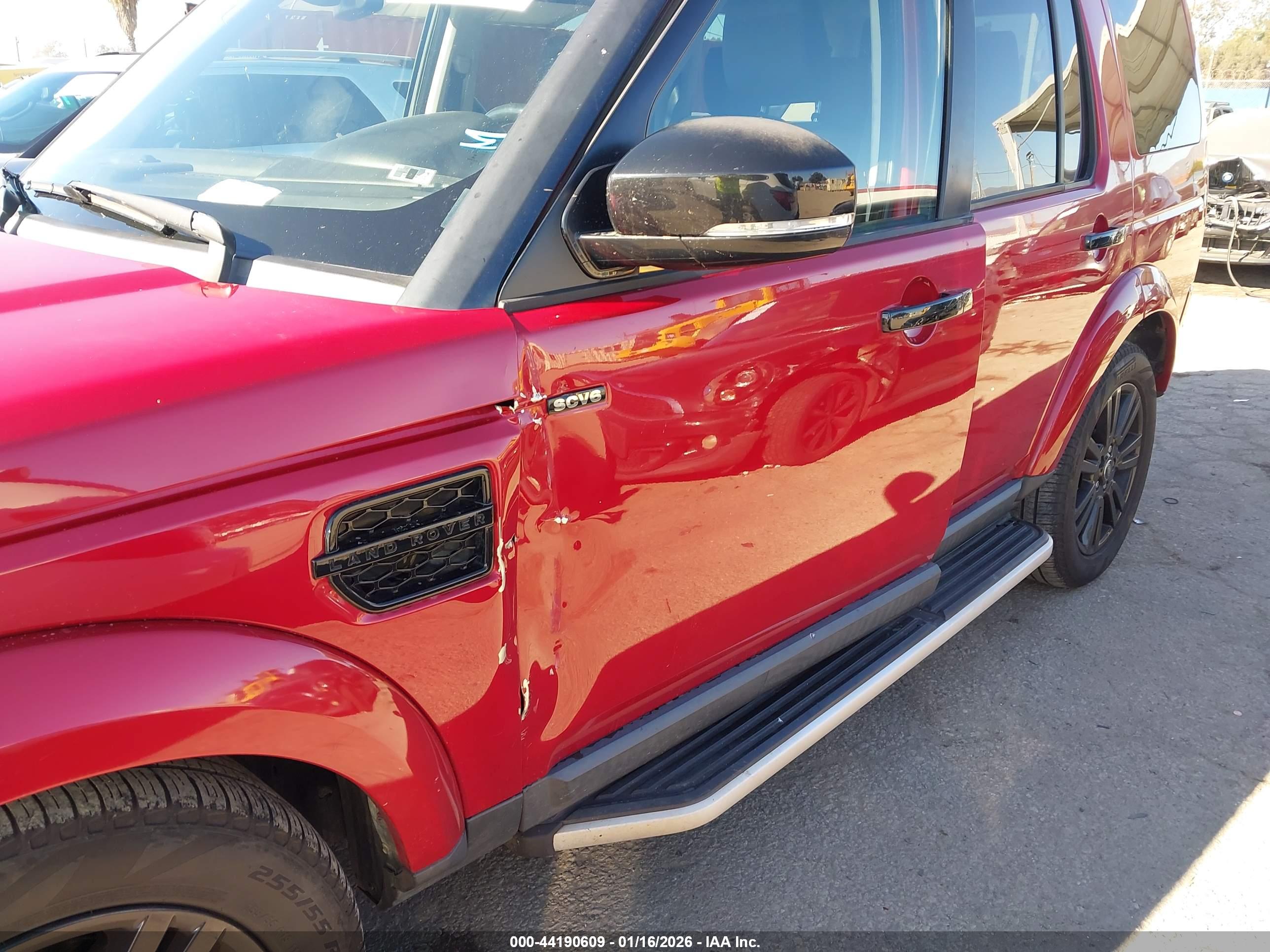 LAND ROVER image 6