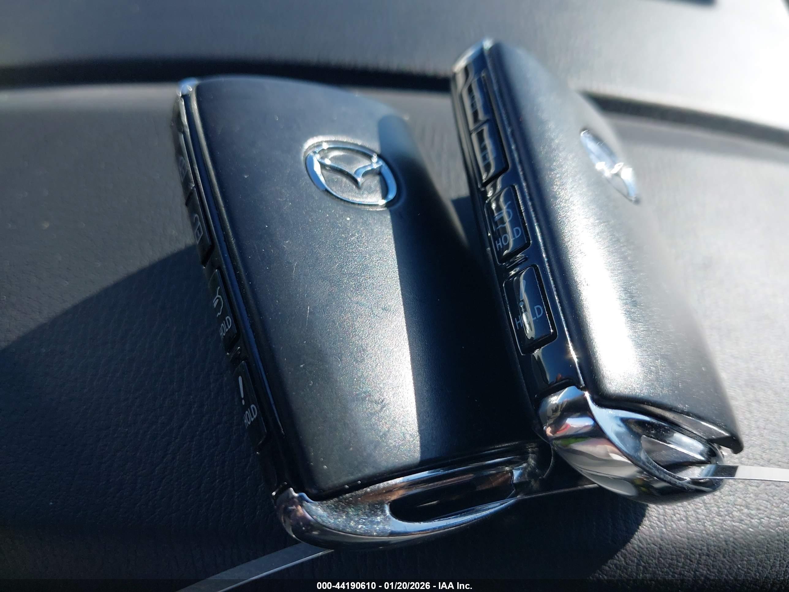 MAZDA CX-9 image 11
