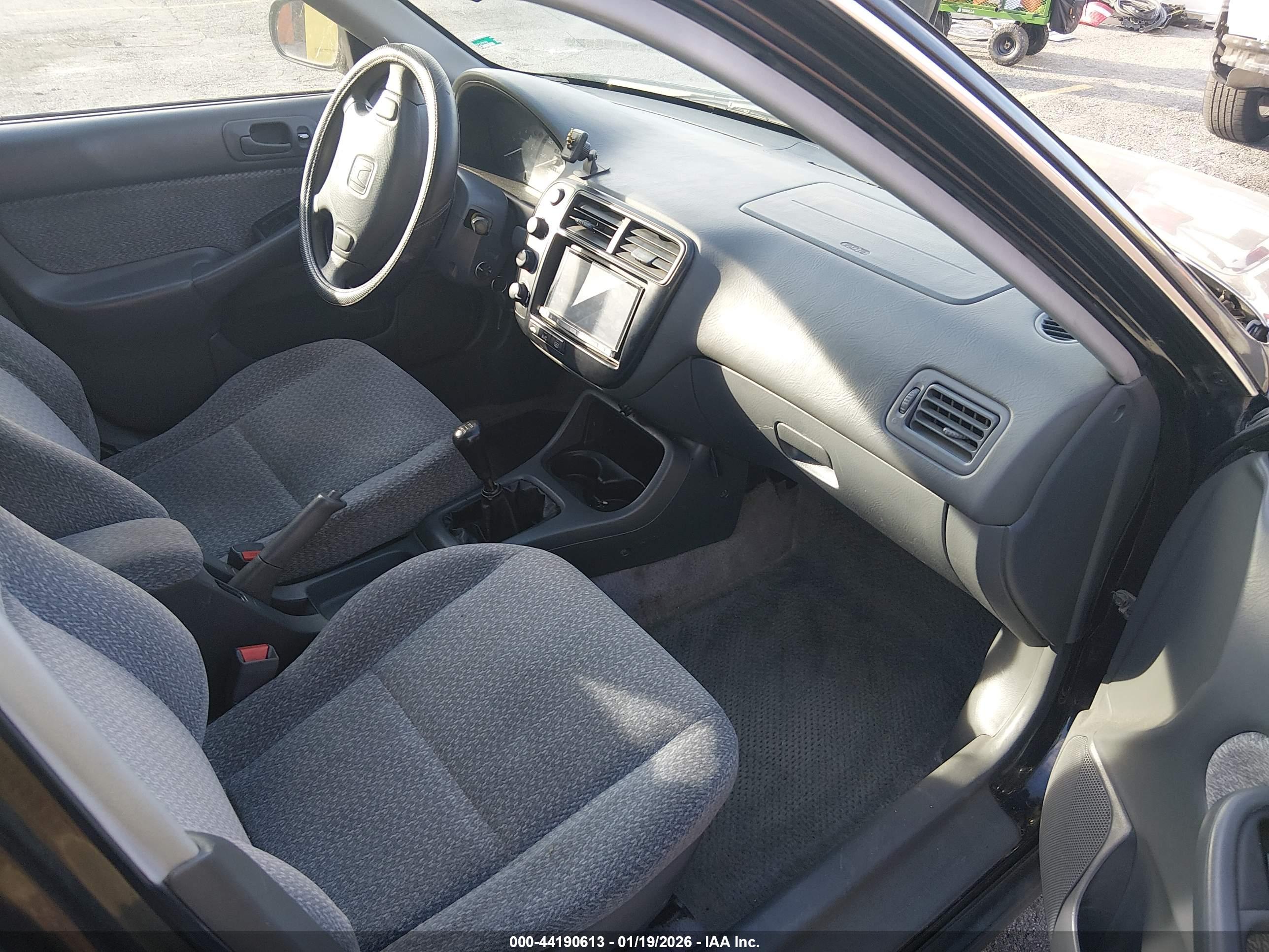 HONDA CIVIC image 5