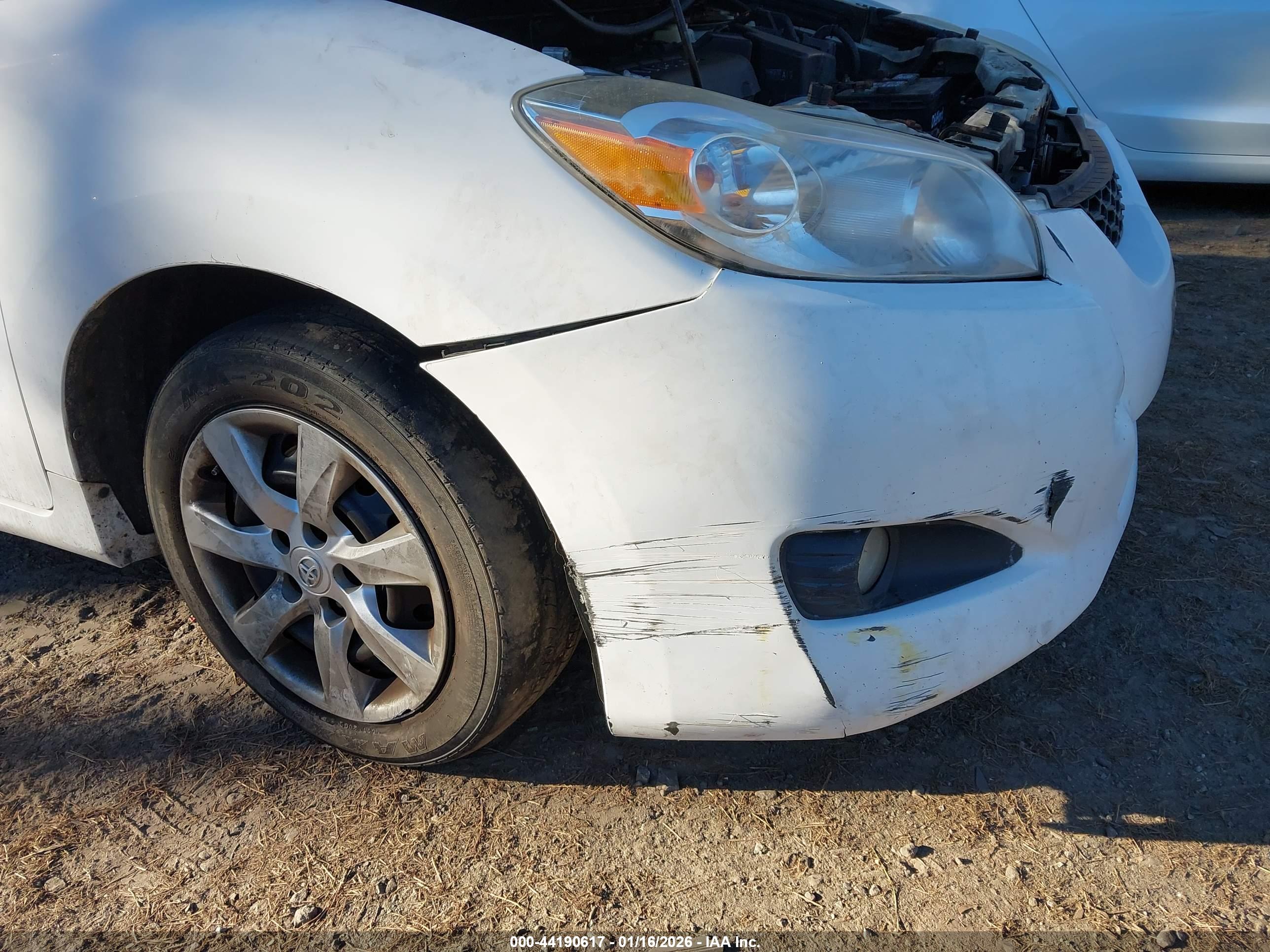 TOYOTA MATRIX image 6