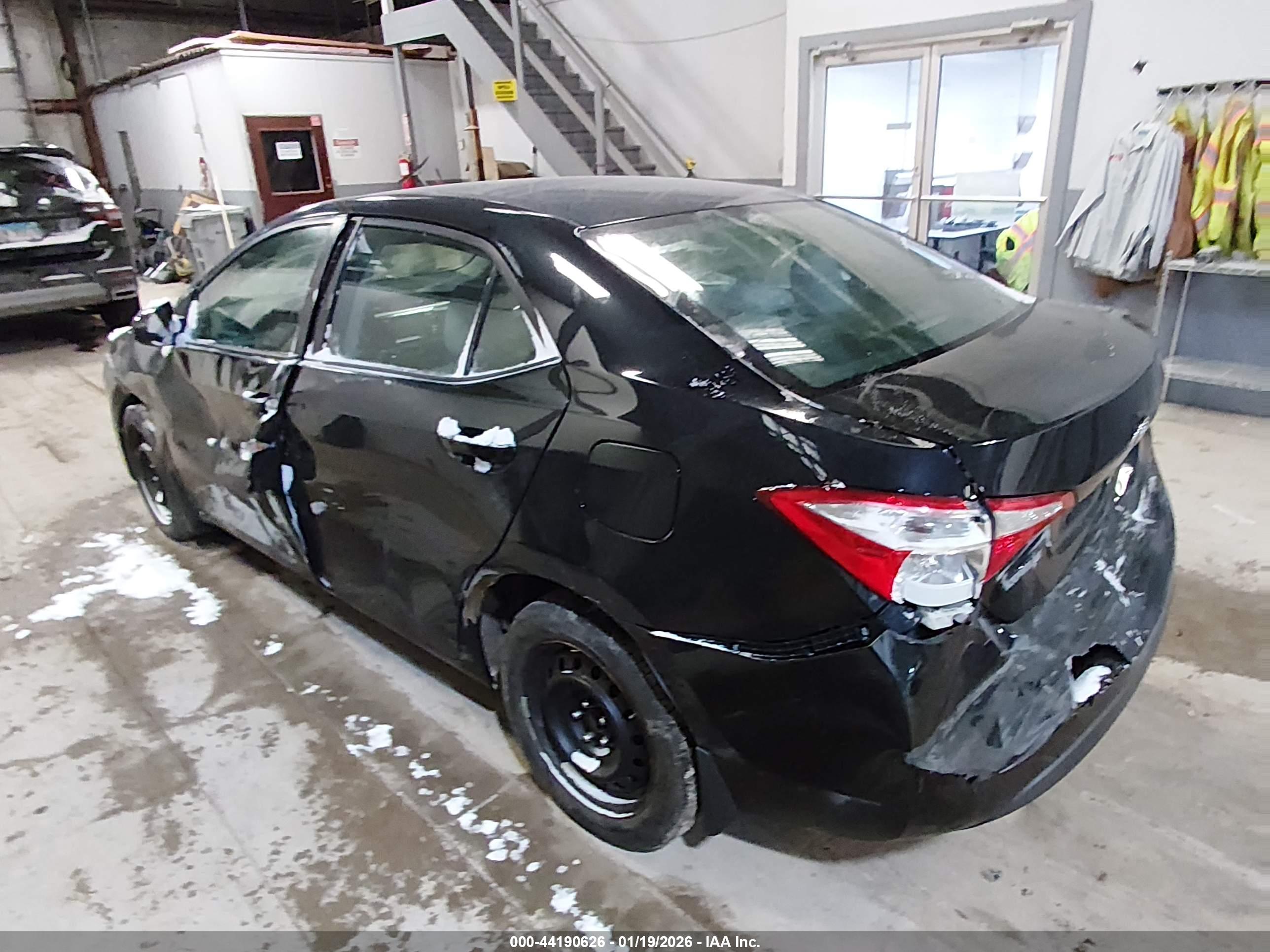 TOYOTA COROLLA image 3