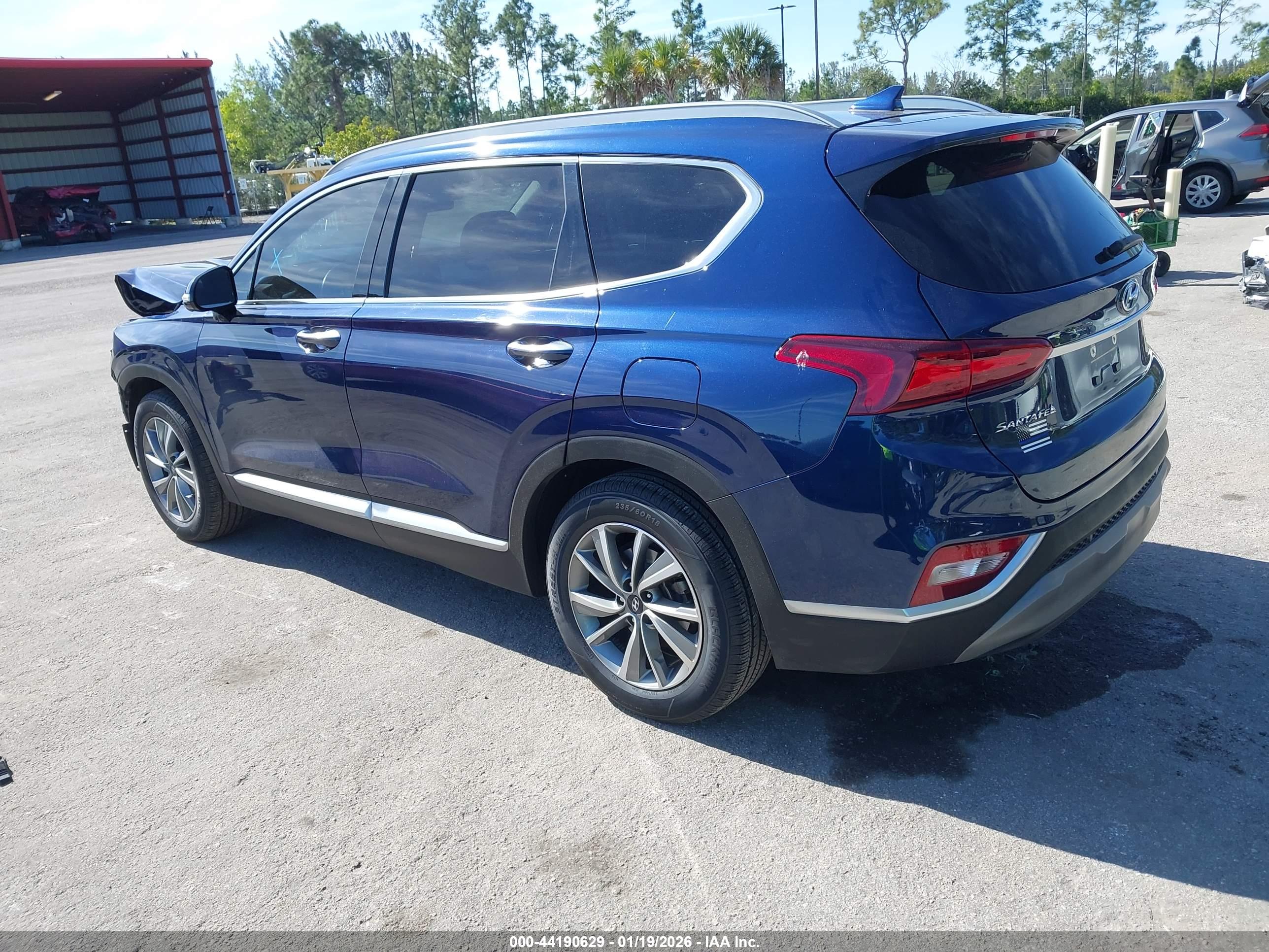 HYUNDAI SANTA image 3