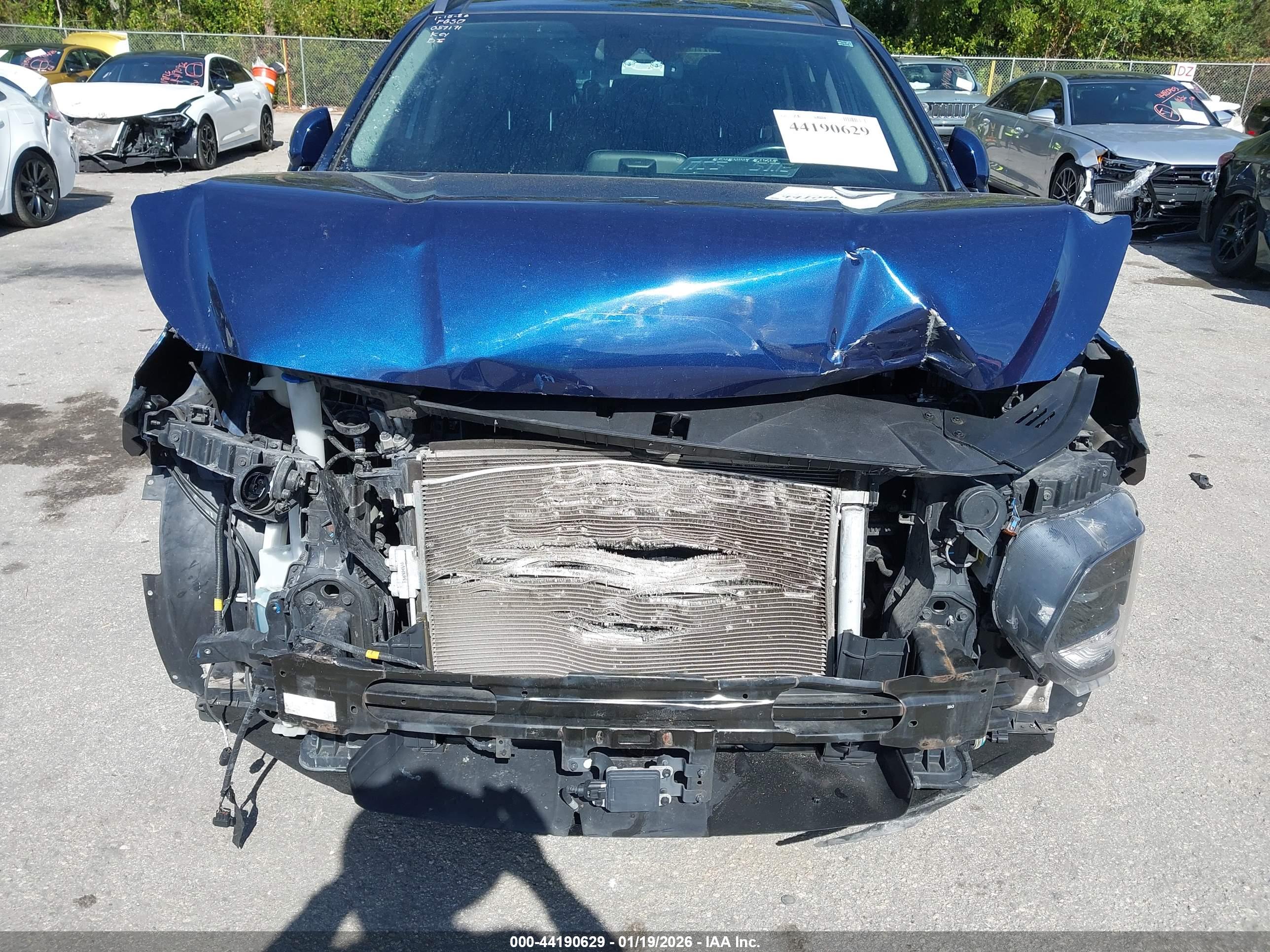 HYUNDAI SANTA image 6