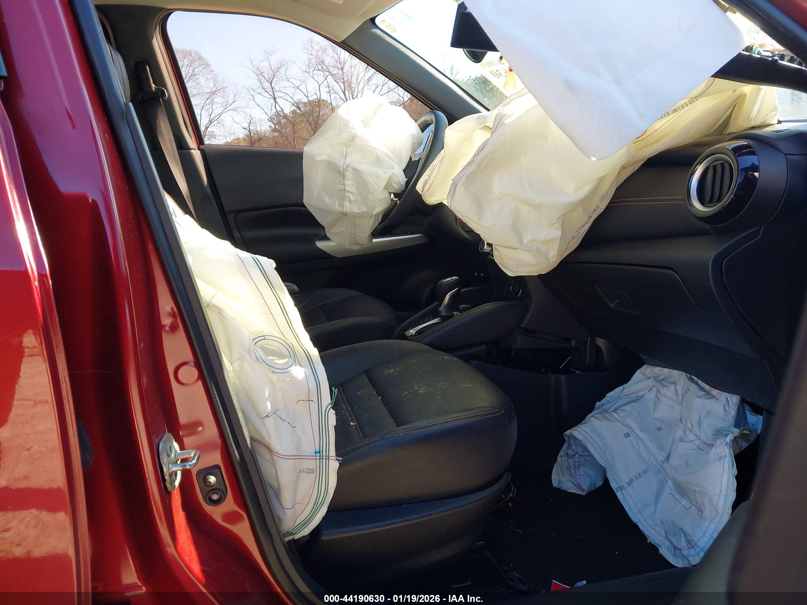 NISSAN KICKS image 5