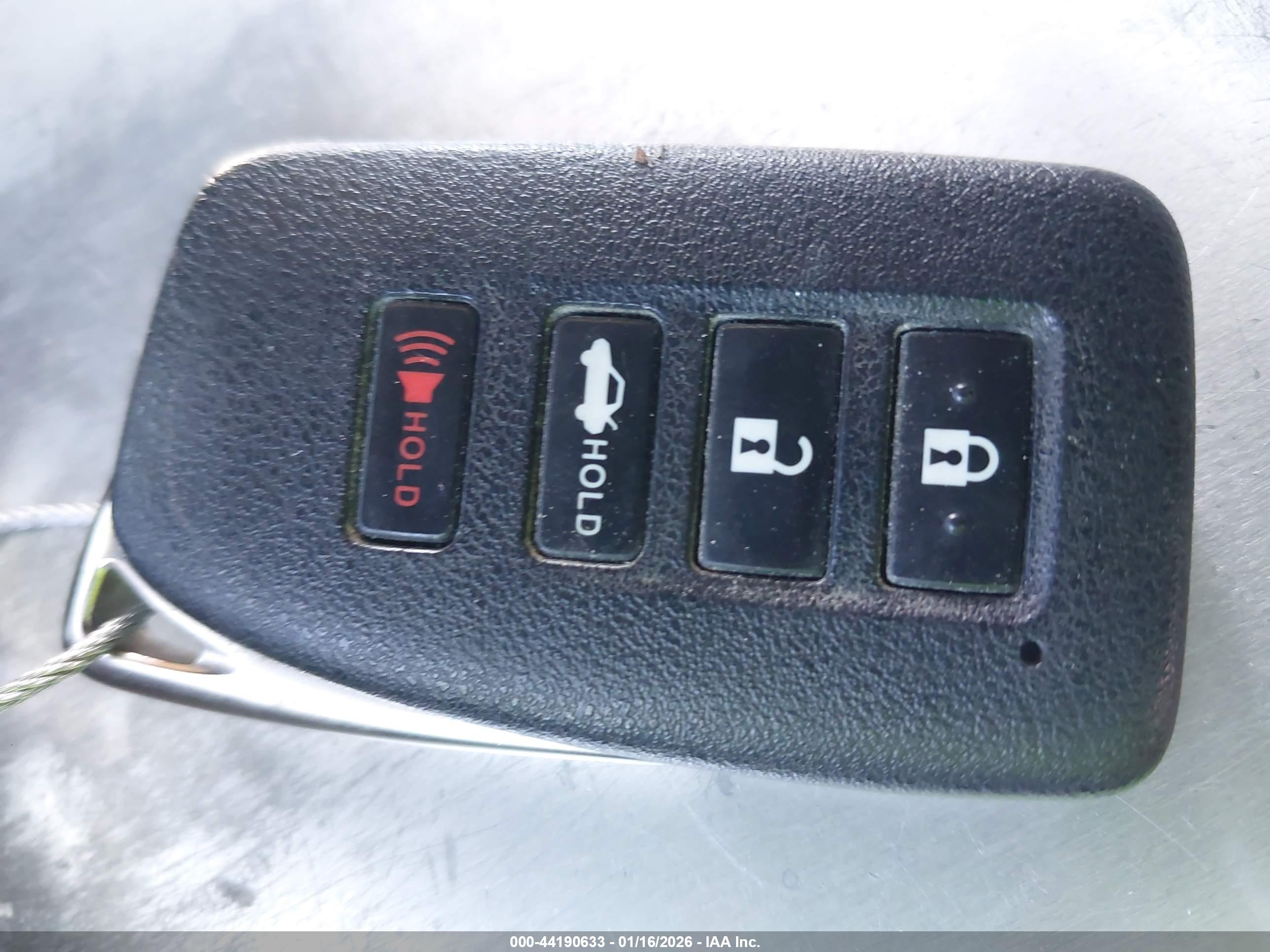 LEXUS ES image 11