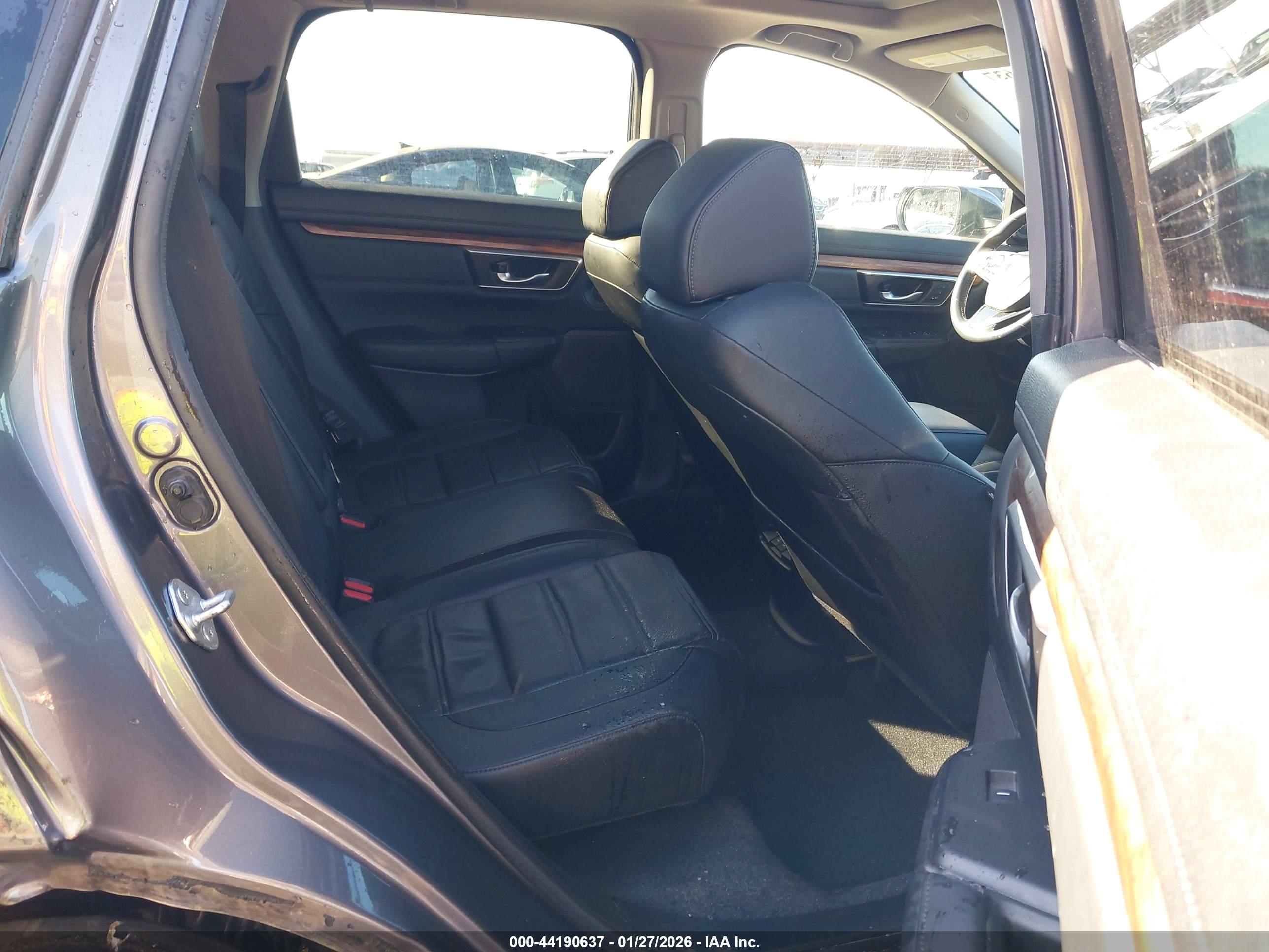 HONDA CR-V image 8