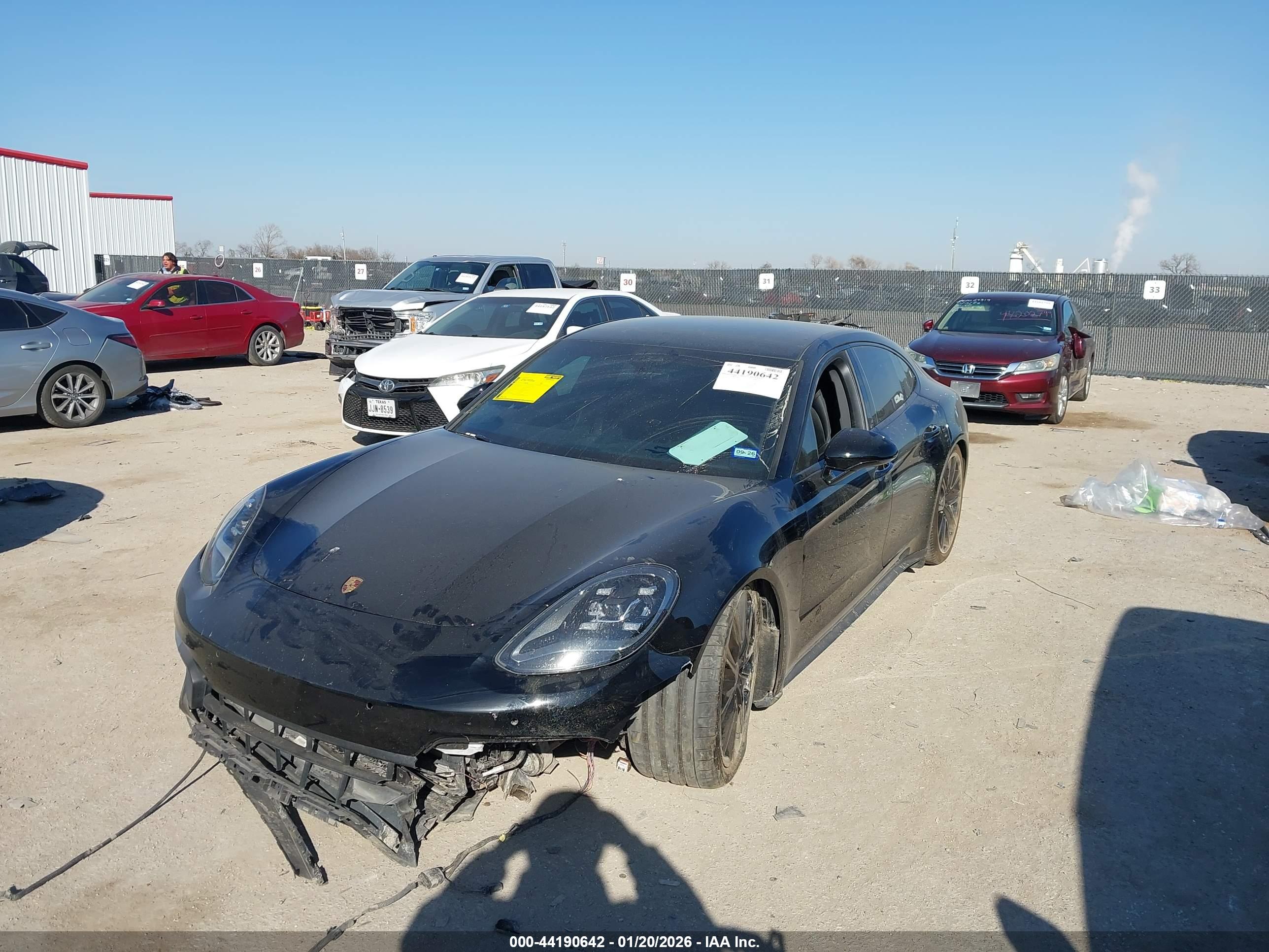 PORSCHE PANAMERA image 2