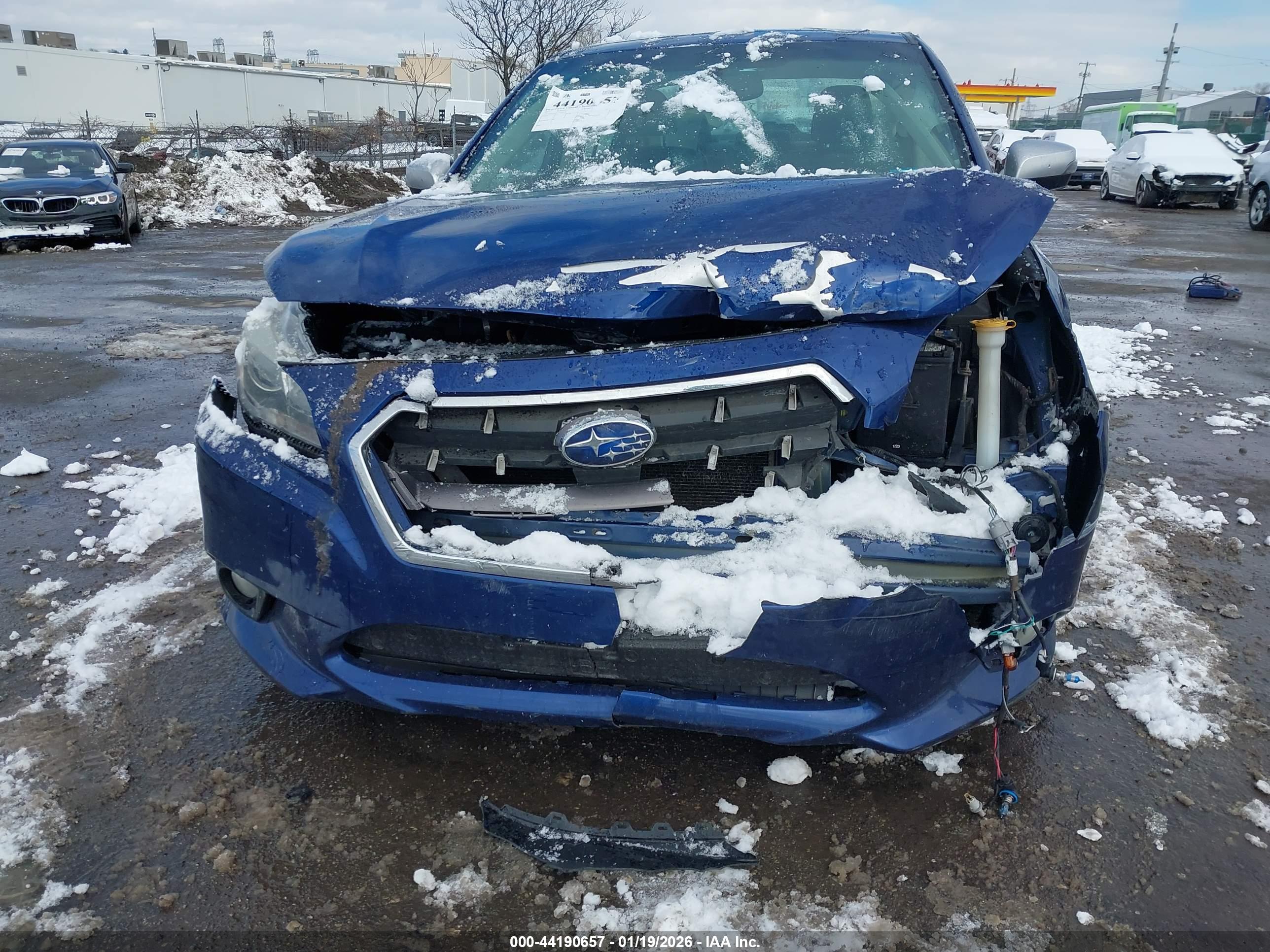 SUBARU LEGACY image 6