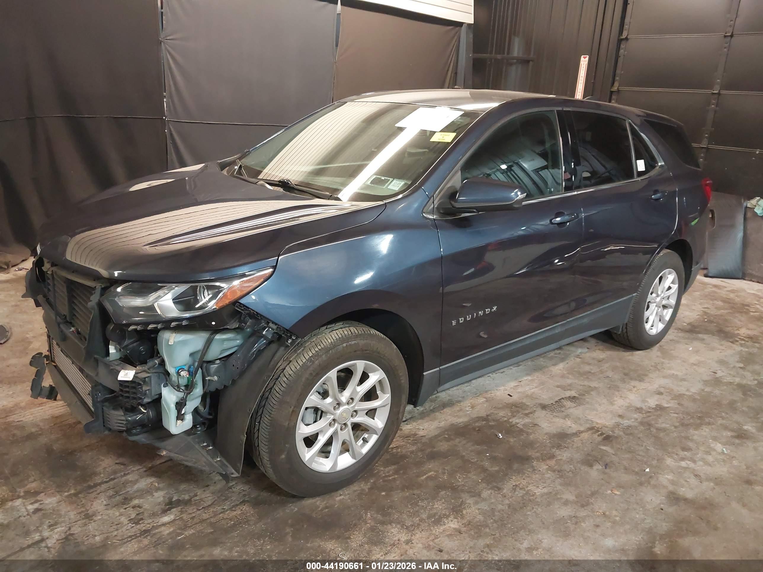 CHEVROLET EQUINOX image 2