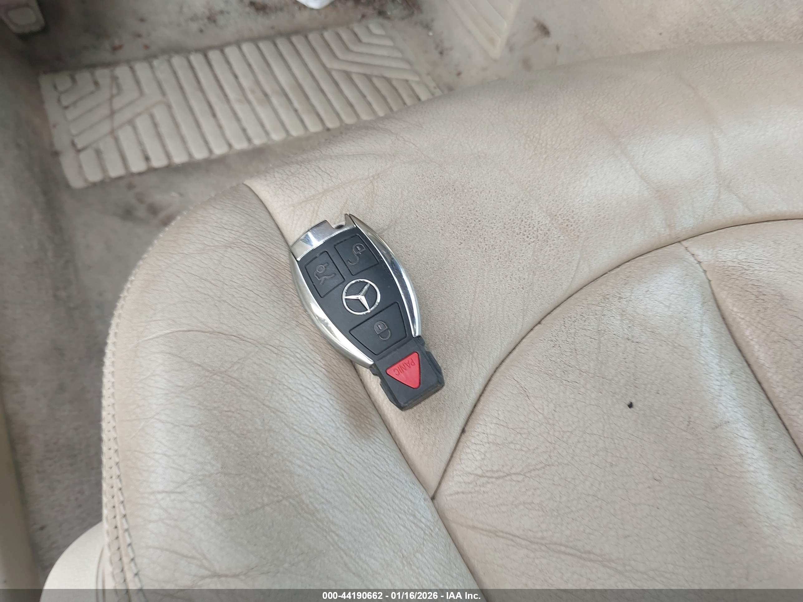 MERCEDES-BENZ CLK image 11